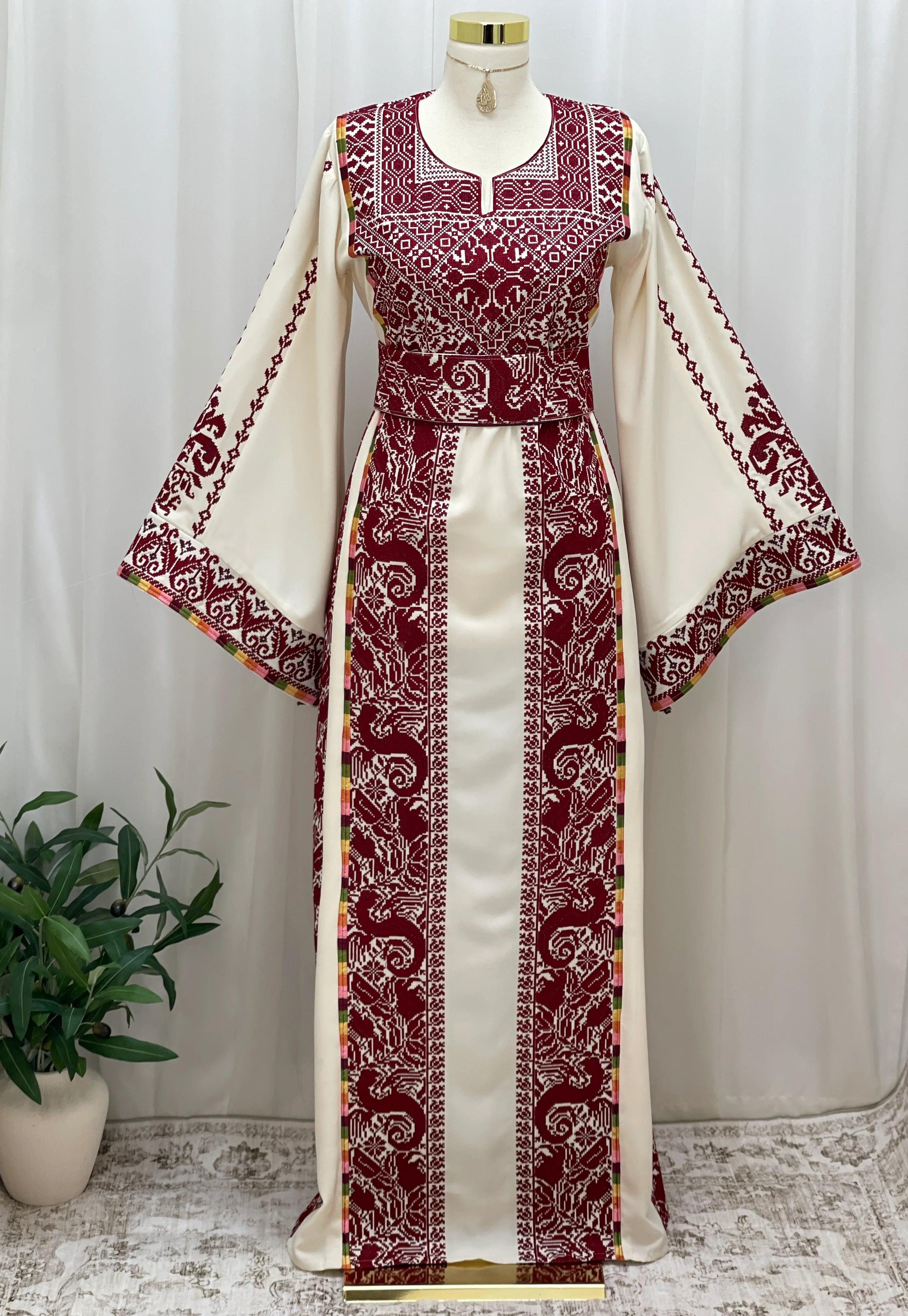 Dragon Heritage Embroidered Thobe