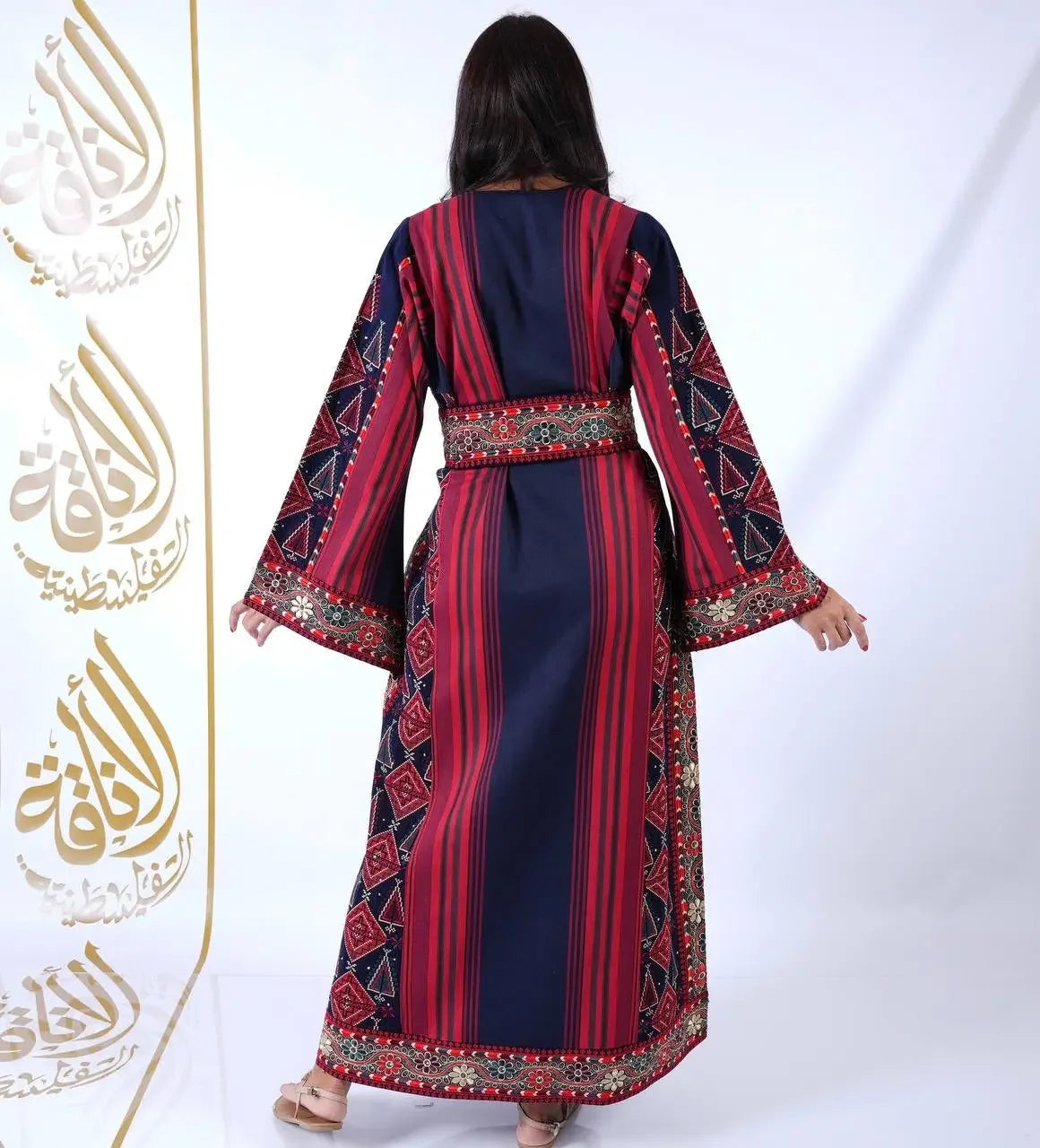 Trendy Majdlawi Thoub: Tradition Meets Modern Style Palestinian Elegance