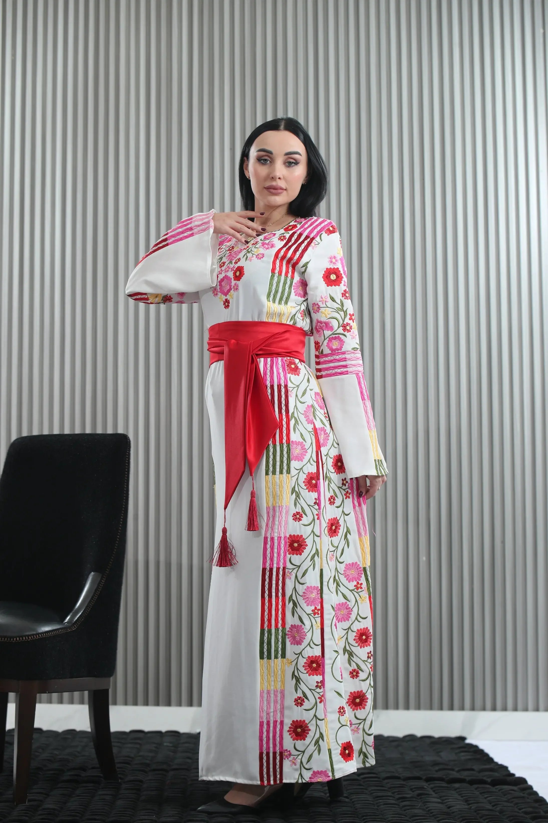 Embroidered White Multicolored Thoub Palestinian Elegance