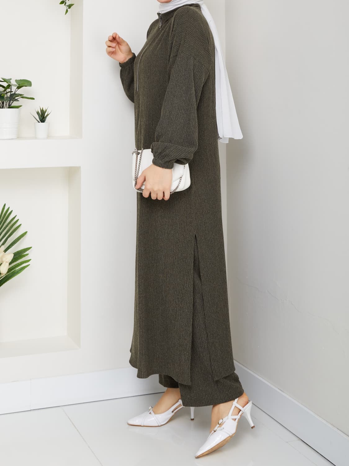 Cozy Ribbed Two-Piece Modest Set with Zipper