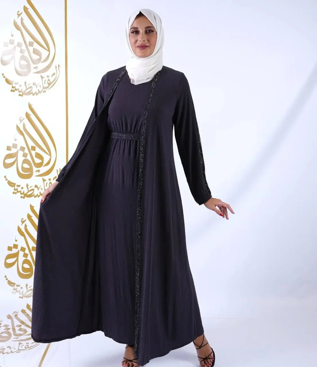 Classic Abaya: Timeless Elegance and Sophisticated Style Palestinian Elegance