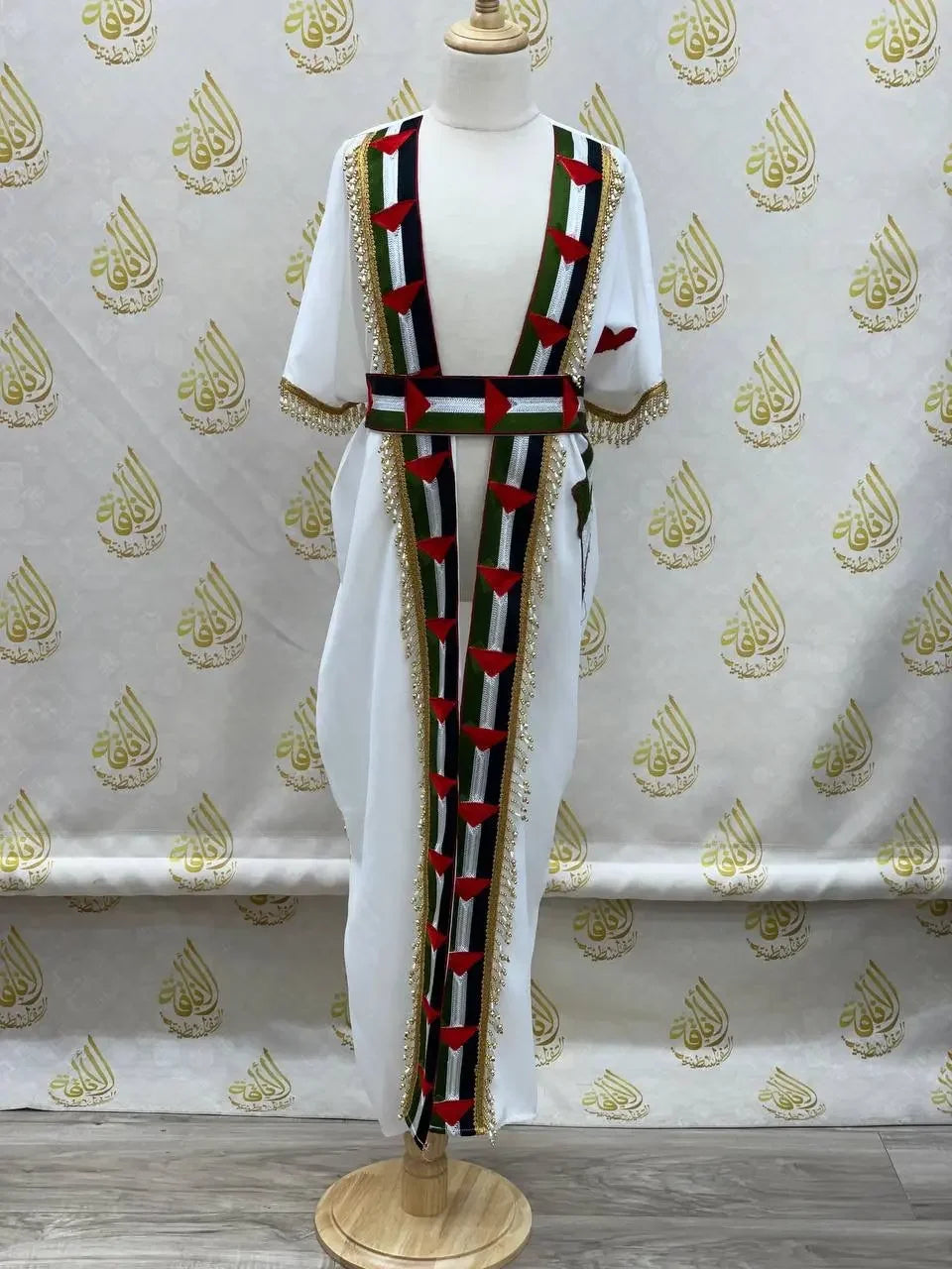 Girls Palestinian Chiffon Bisht: Elegance and Cultural Charm Palestinian Elegance