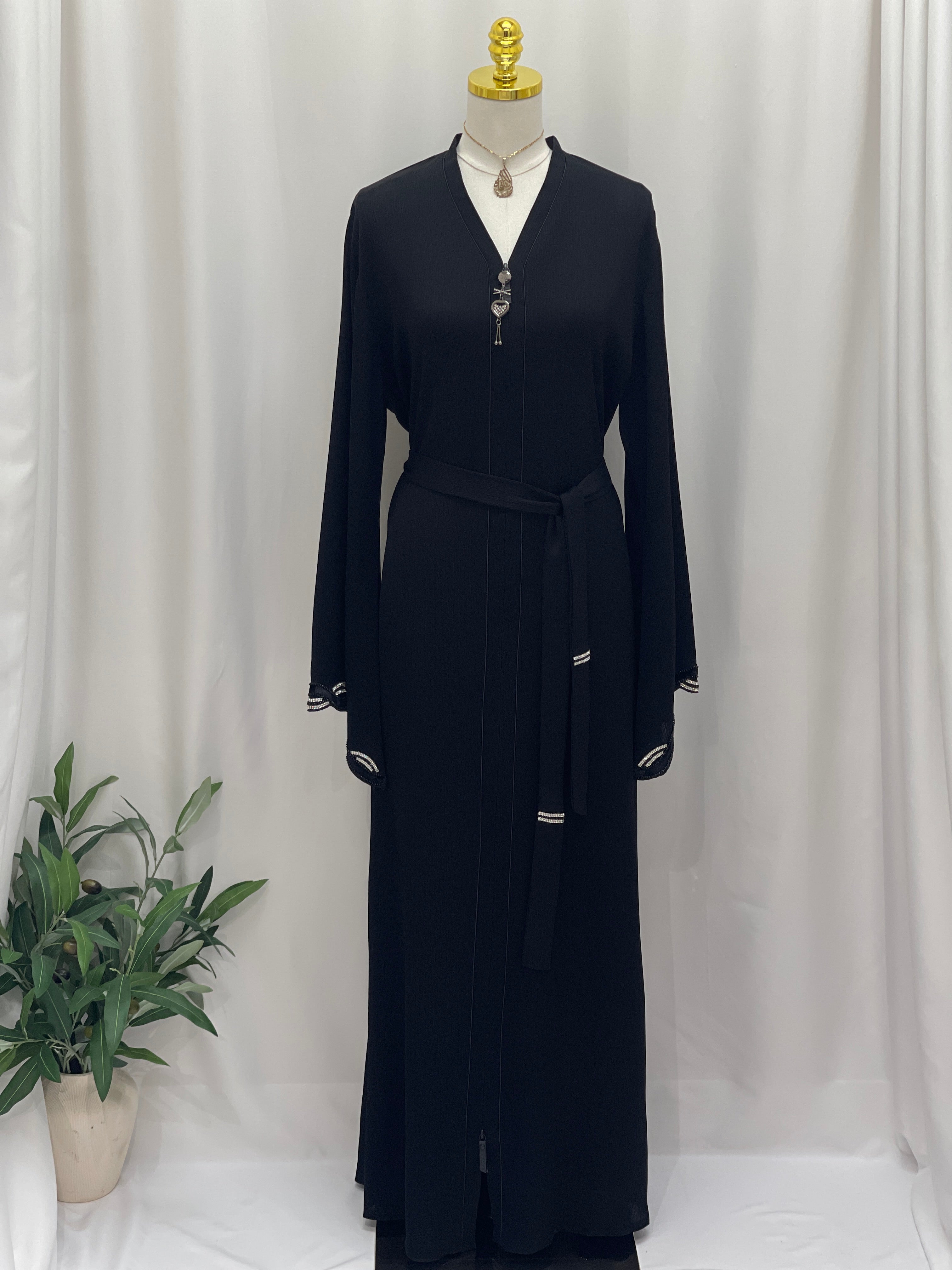 Sukoon Simply Abaya