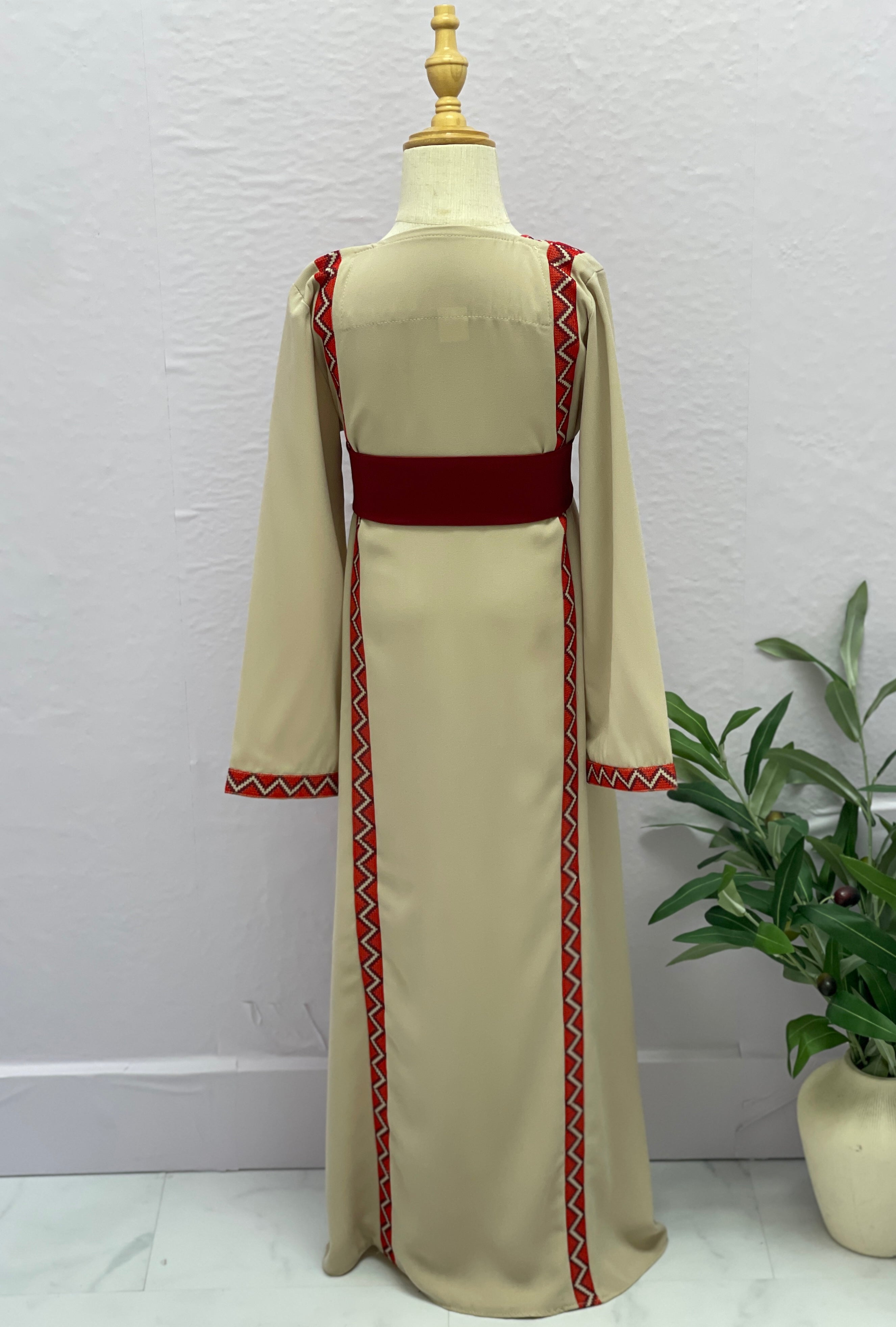 Soft Heritage Embroidered Girls Thobe