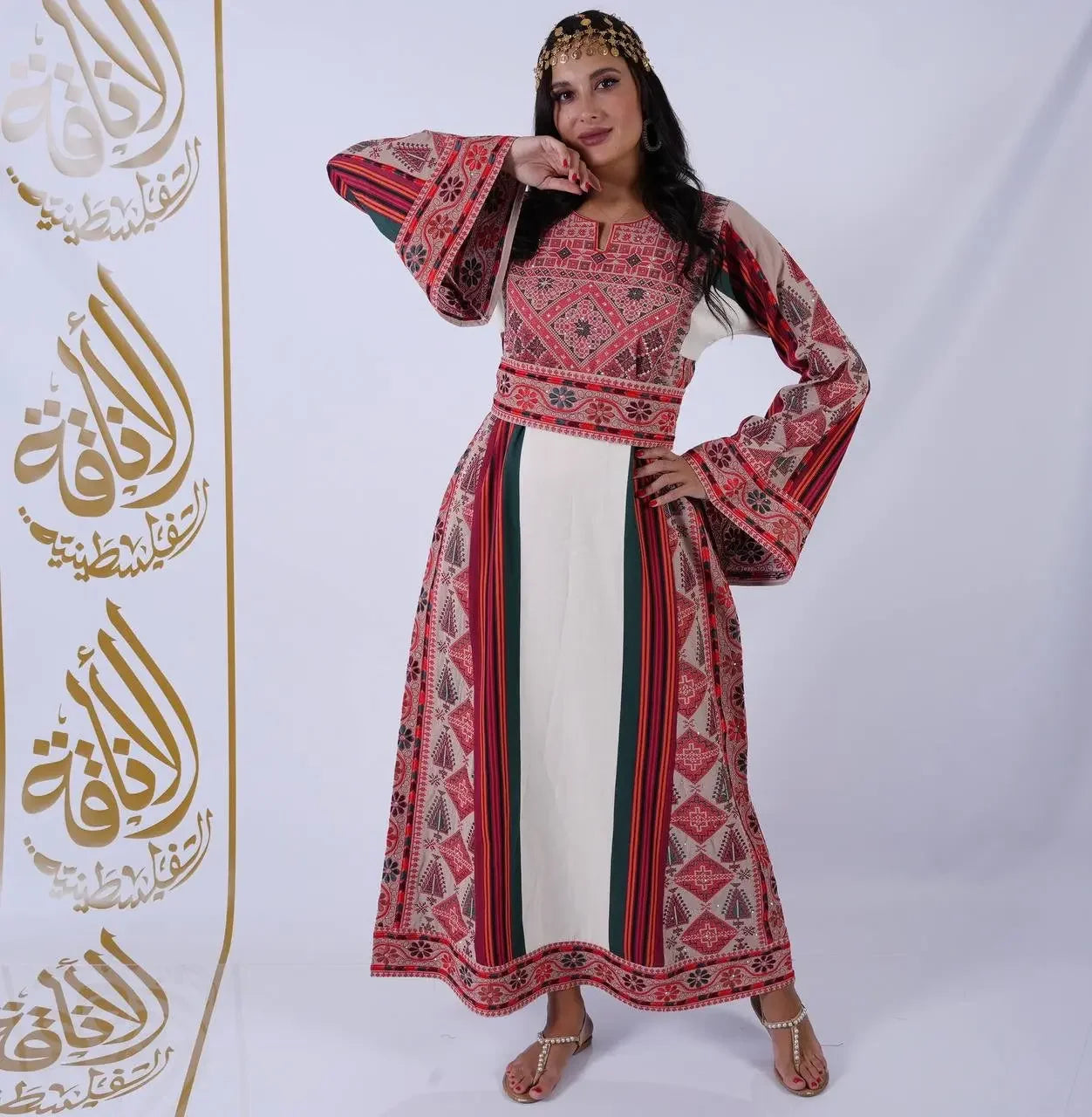 Trendy Majdlawi Thoub: Tradition Meets Modern Style Palestinian Elegance