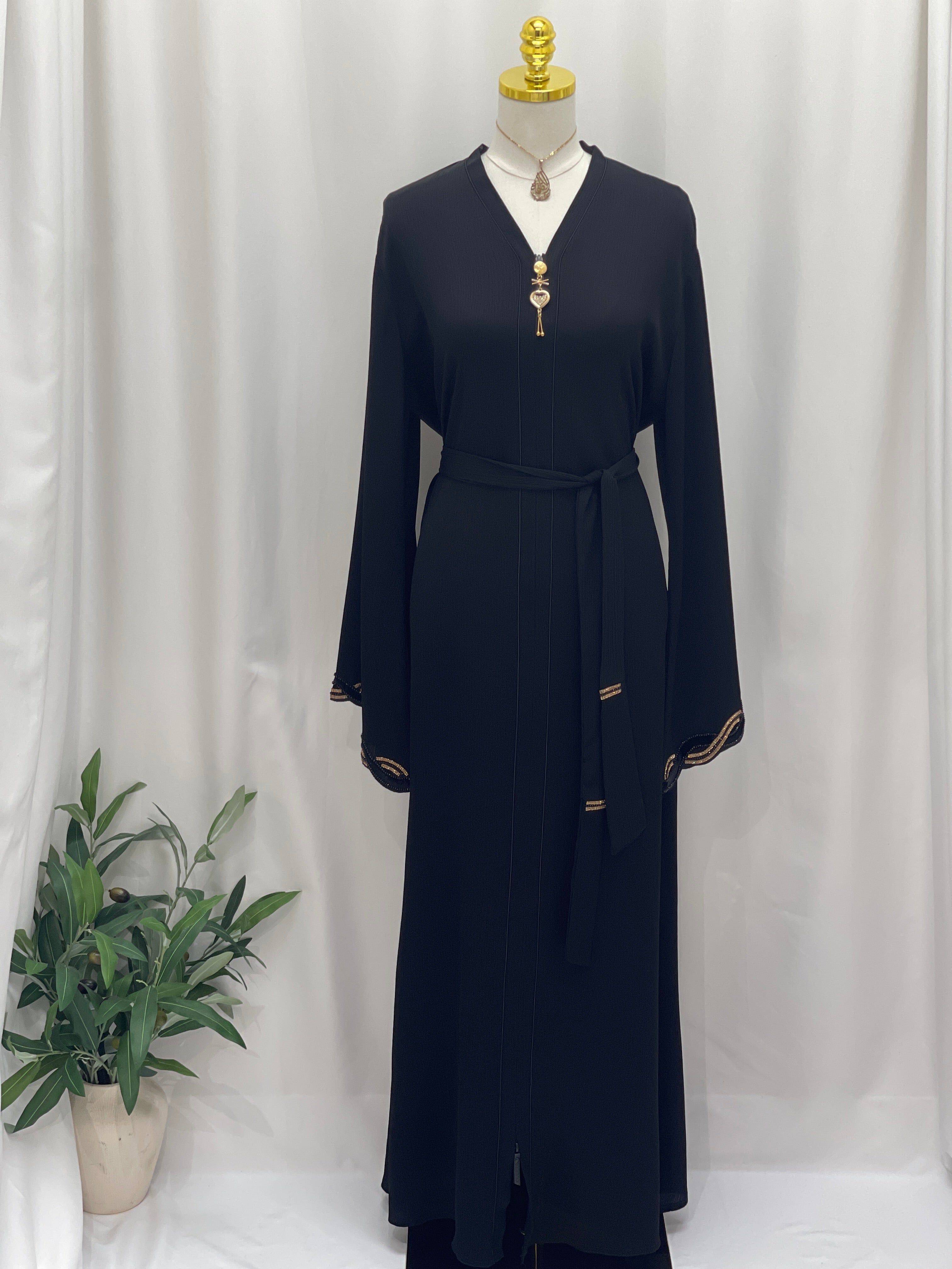 Sukoon Simply Abaya