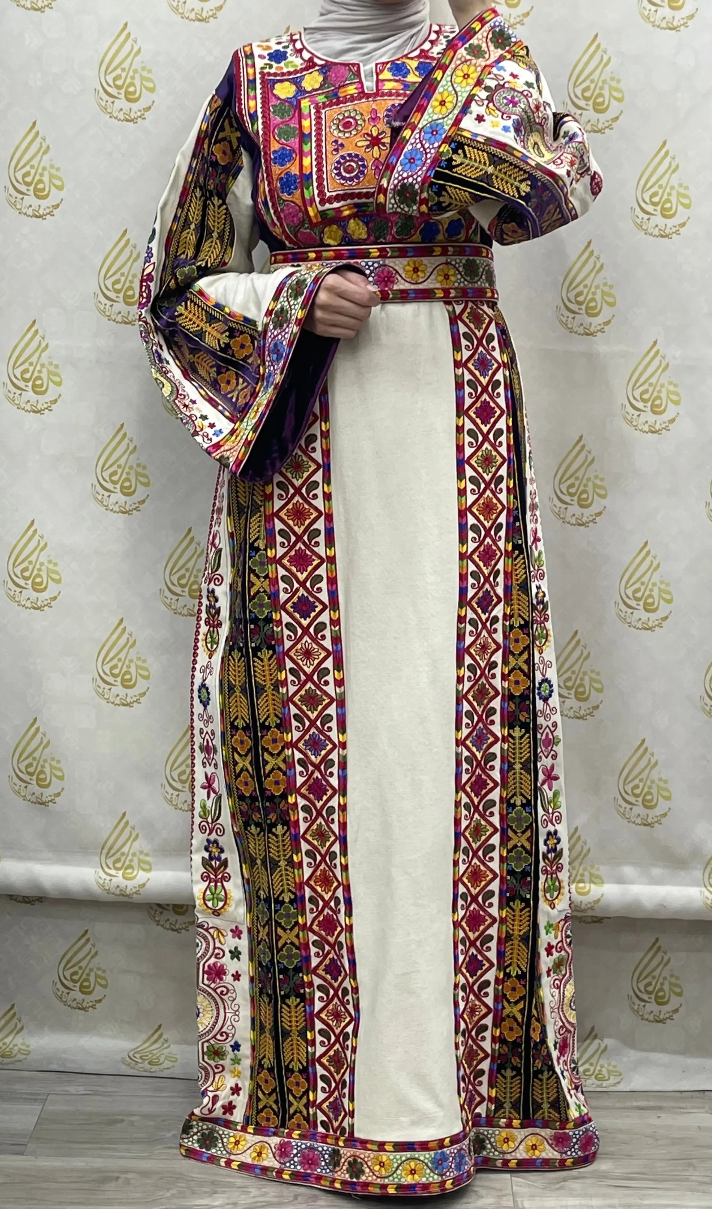 Embroidery Etamin Thoub: Ultimate Luxury and Sophistication Palestinian Elegance