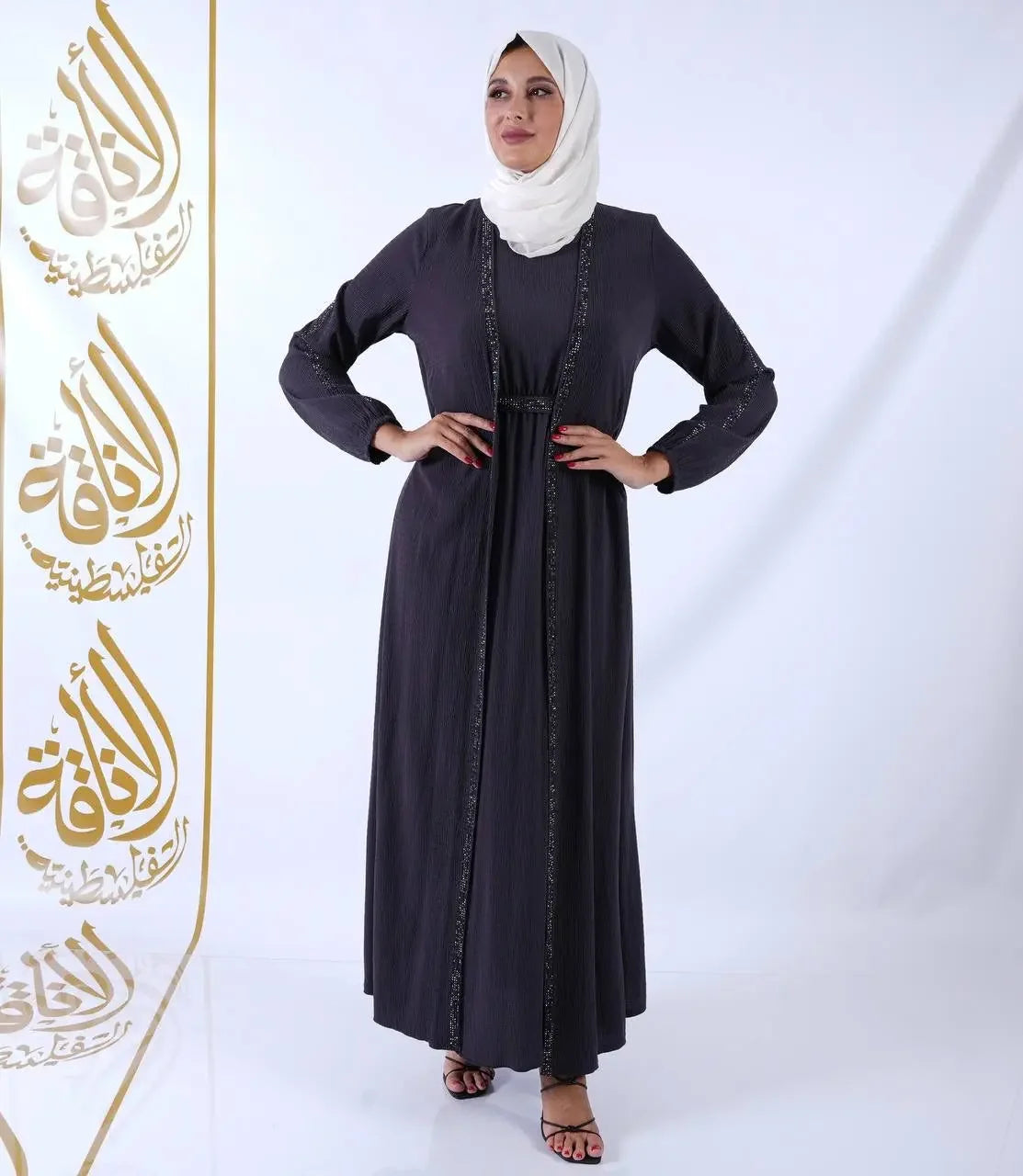 Classic Abaya: Timeless Elegance and Sophisticated Style Palestinian Elegance