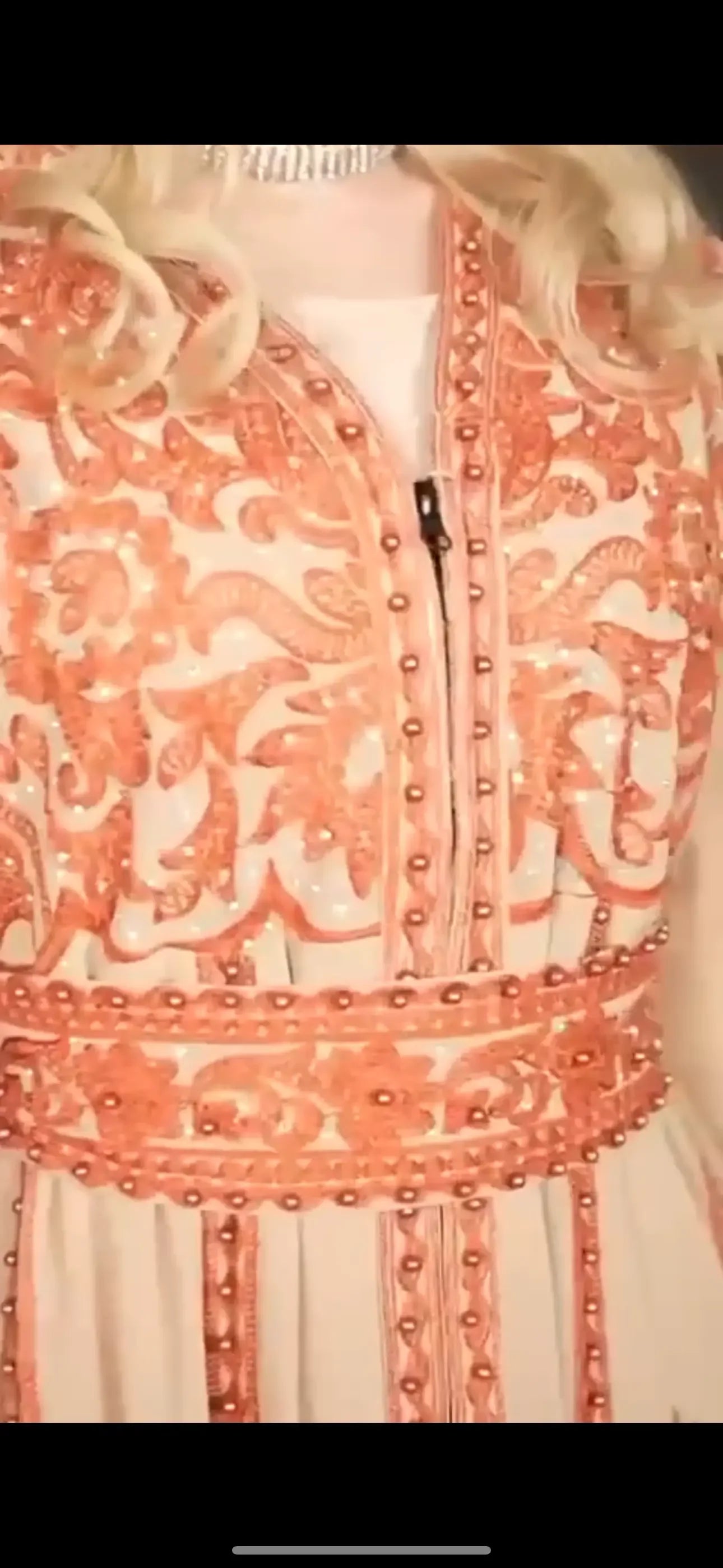 Luxurious Pearl Kaftan: Timeless Elegance and Sophisticated Comfort Palestinian Elegance