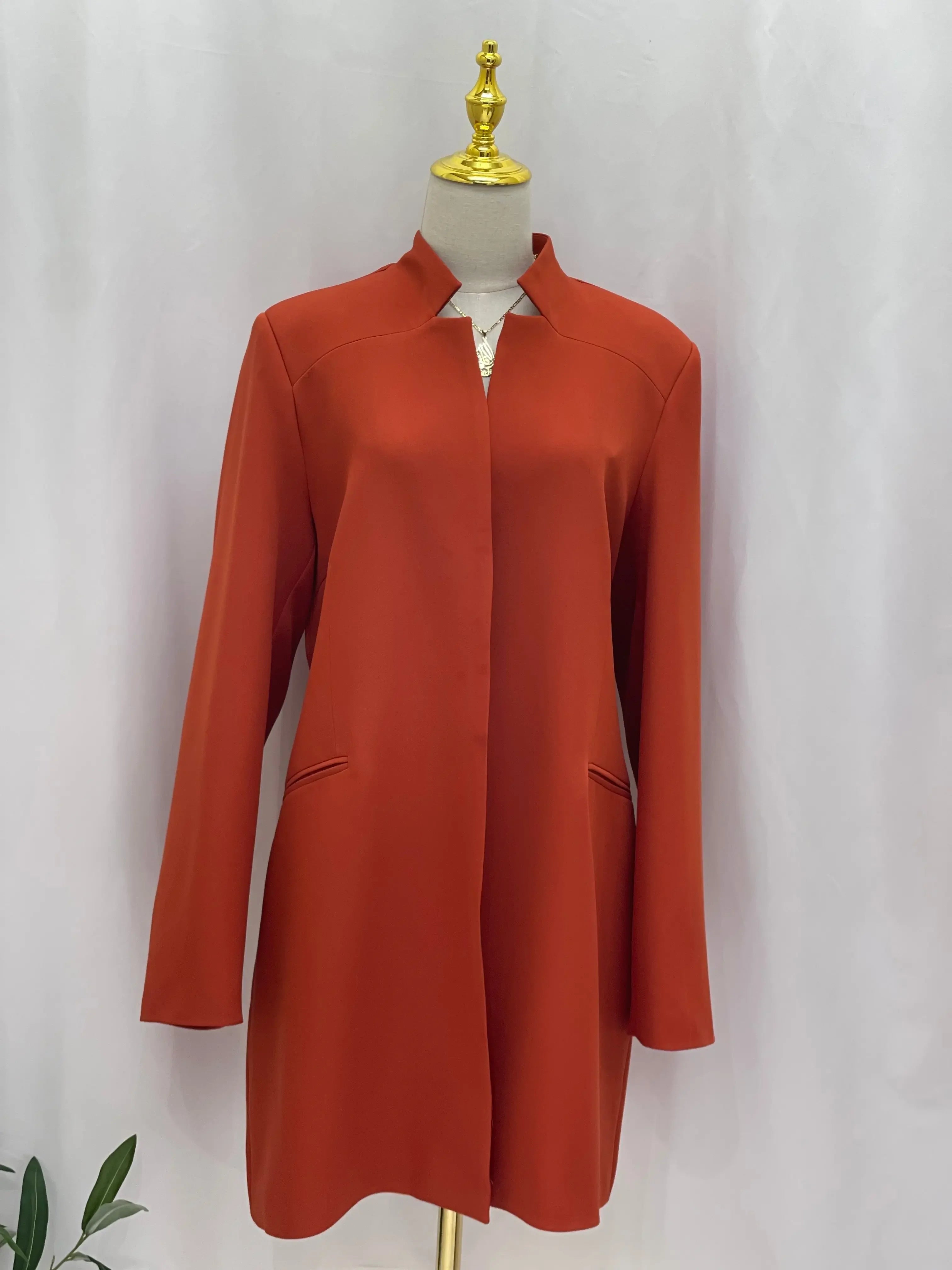 Sleek Sophistication: The Long Blazer Palestinian Elegance