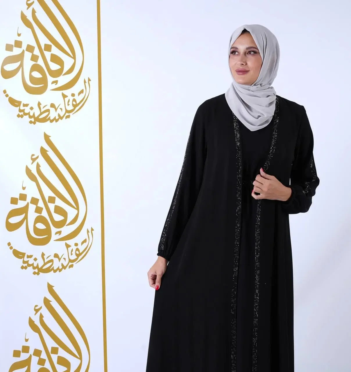 Classic Abaya: Timeless Elegance and Sophisticated Style Palestinian Elegance