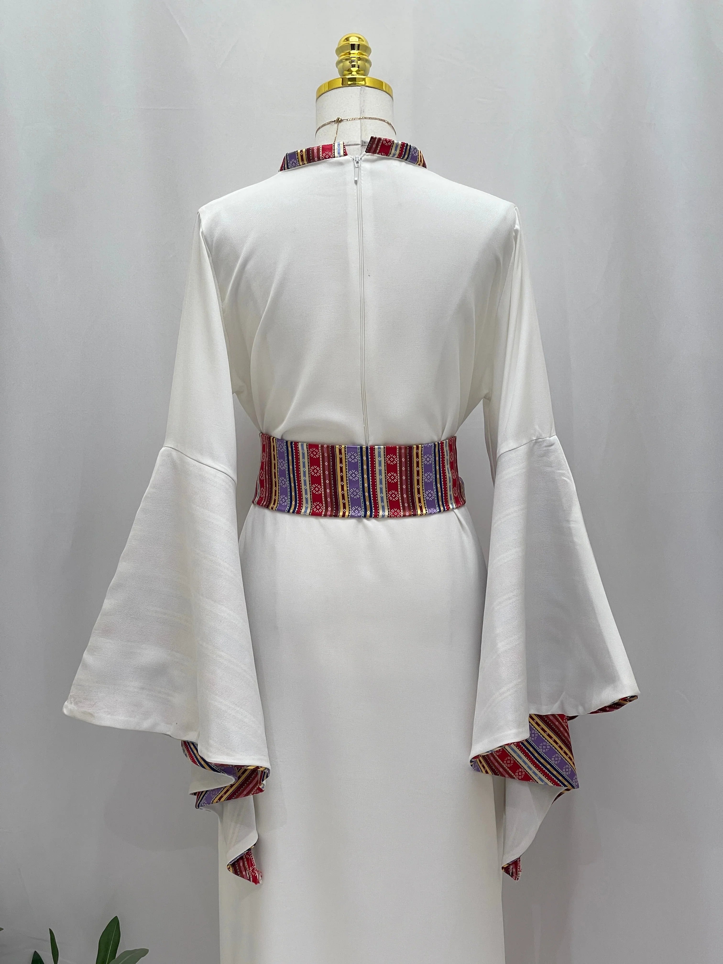 Al-Mais Thobe: A Perfect Choice For Everyday Wear or Special Occasions - Palestinian Elegance