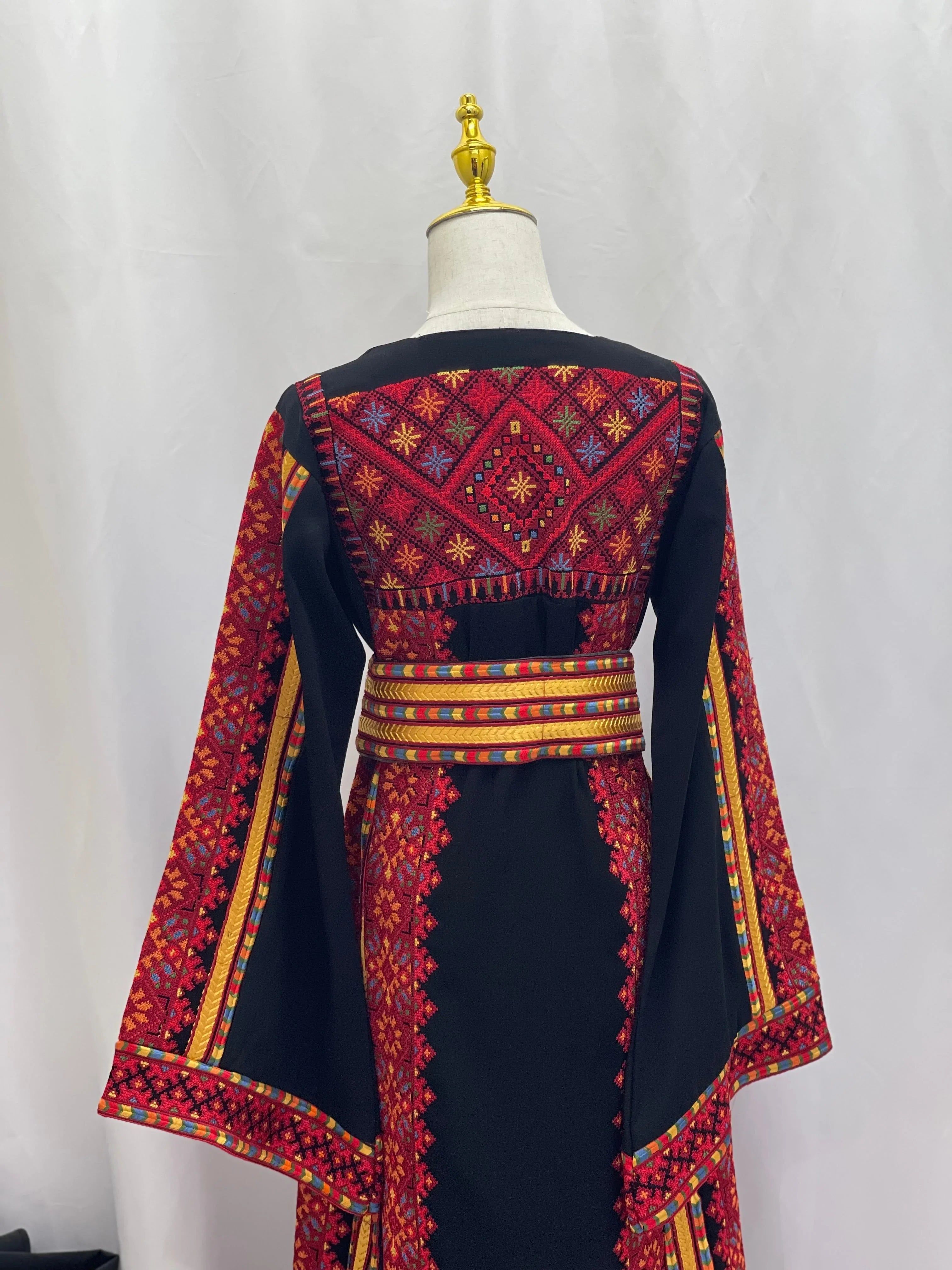Authentic Heritage Embroidered Thoub: Cultural Elegance & Timeless Beauty Palestinian Elegance
