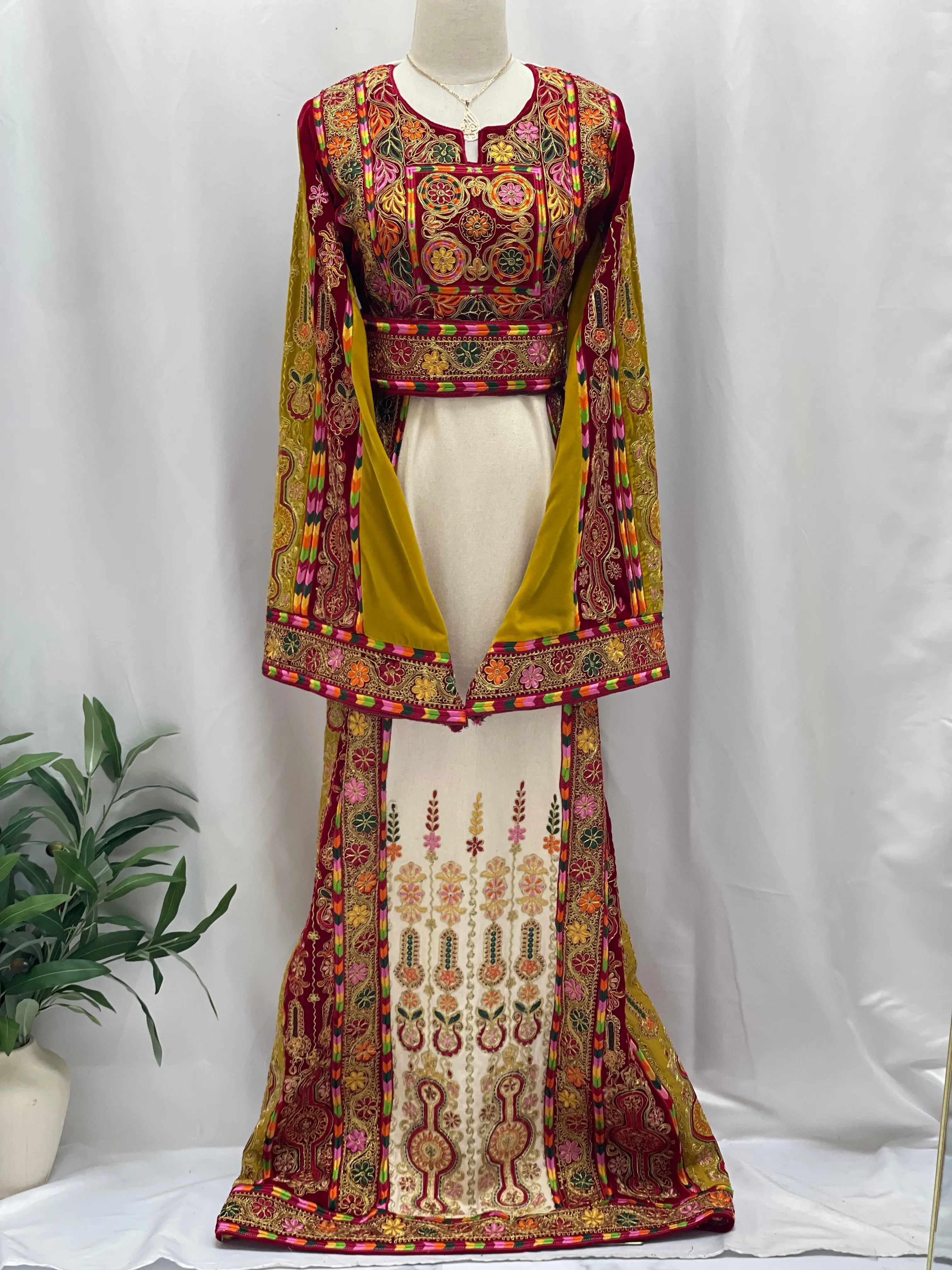 Jinan Embroidered Kasab Malaka - Velvet & Etamin Elegance Palestinian Elegance