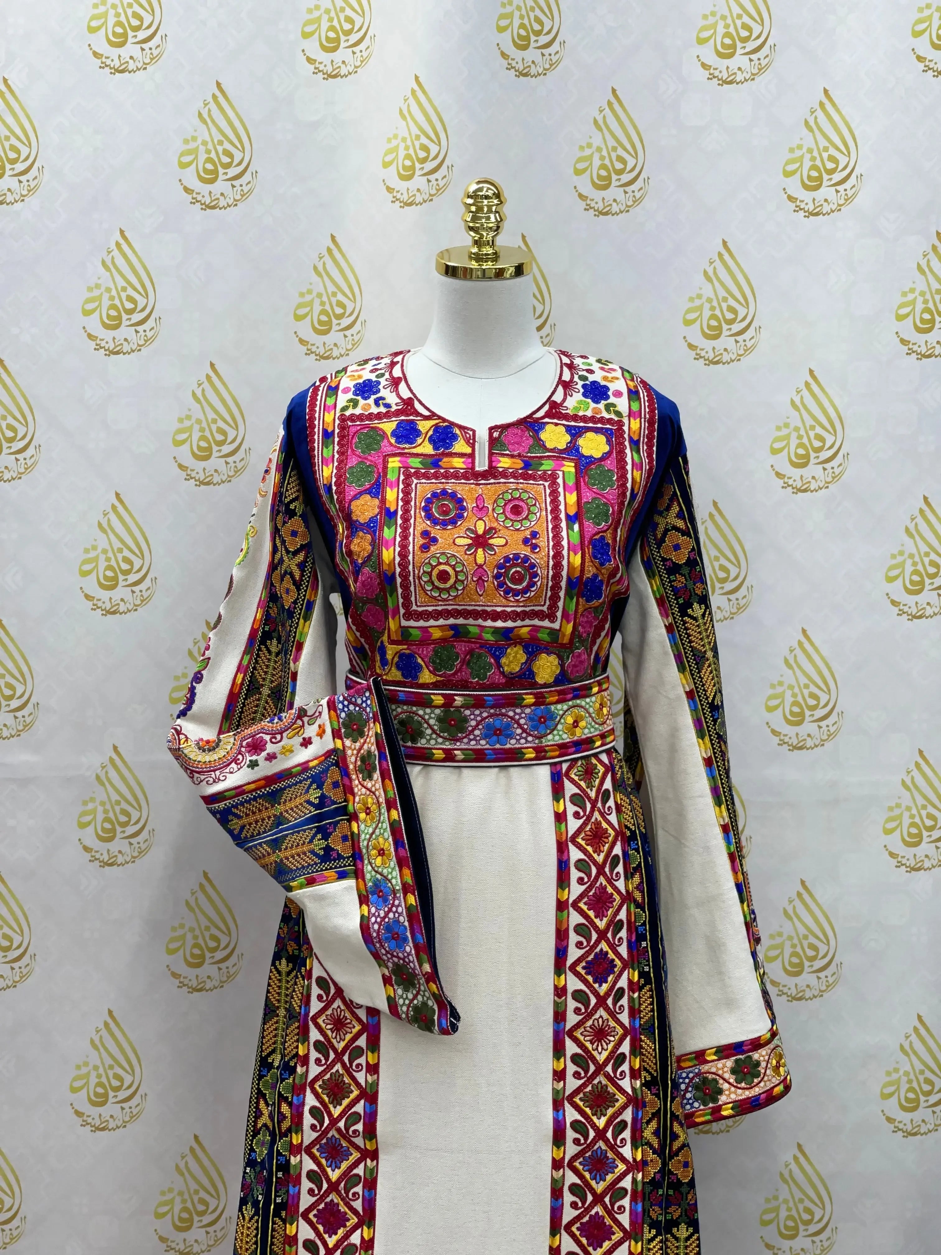 Embroidery Etamin Thoub: Ultimate Luxury and Sophistication Palestinian Elegance