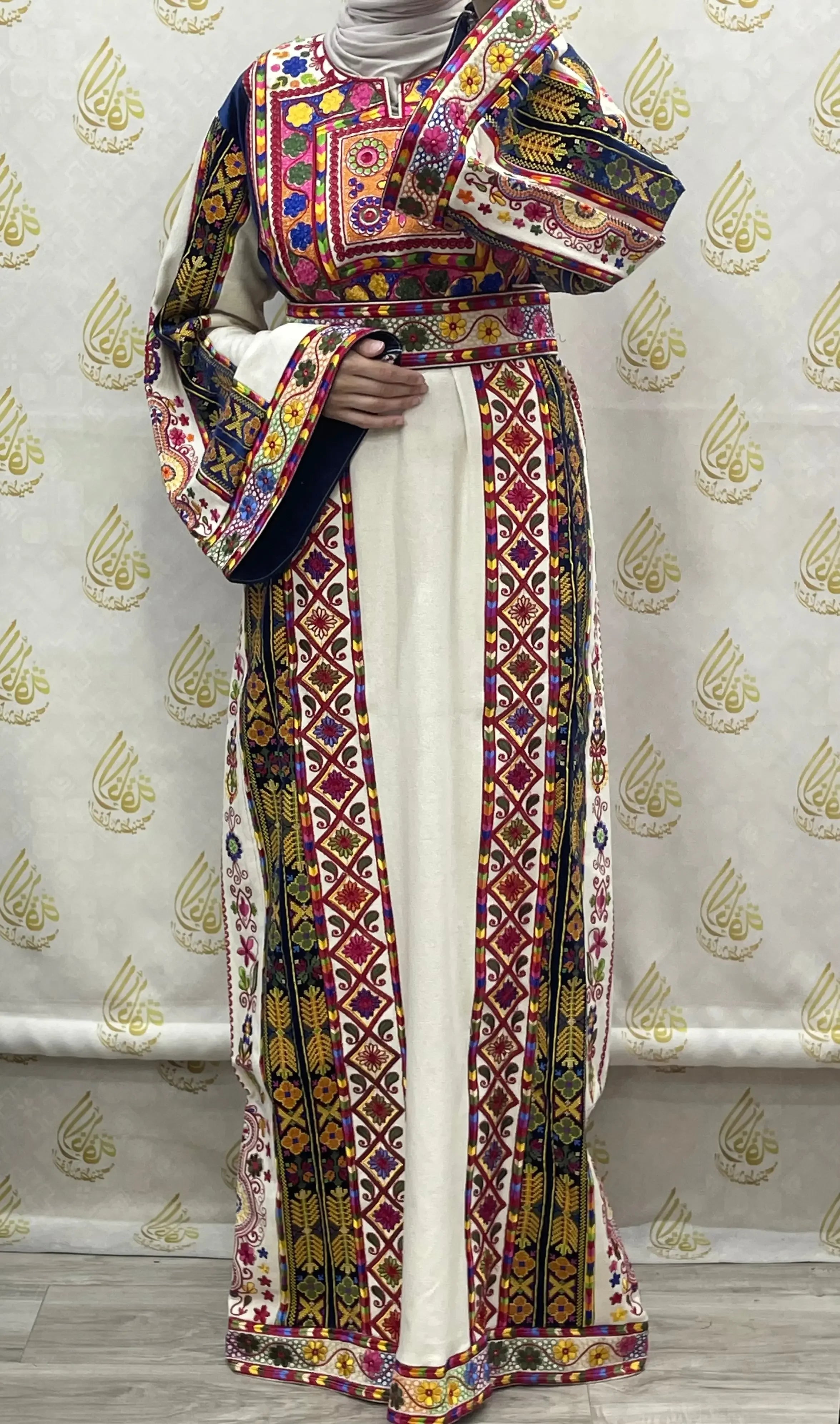 Embroidery Etamin Thoub: Ultimate Luxury and Sophistication Palestinian Elegance