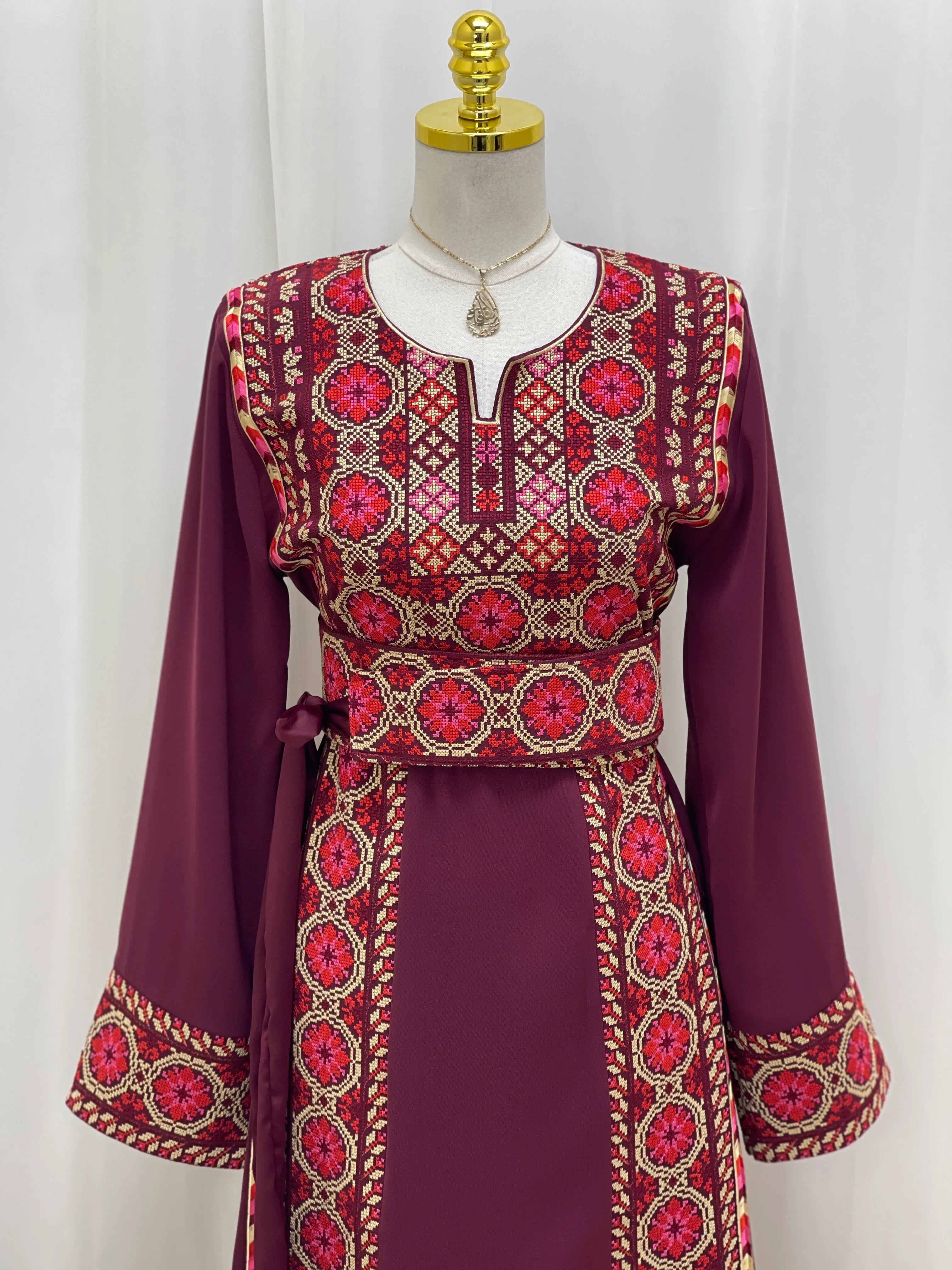 Zahra Heritage Embroidered Thobe