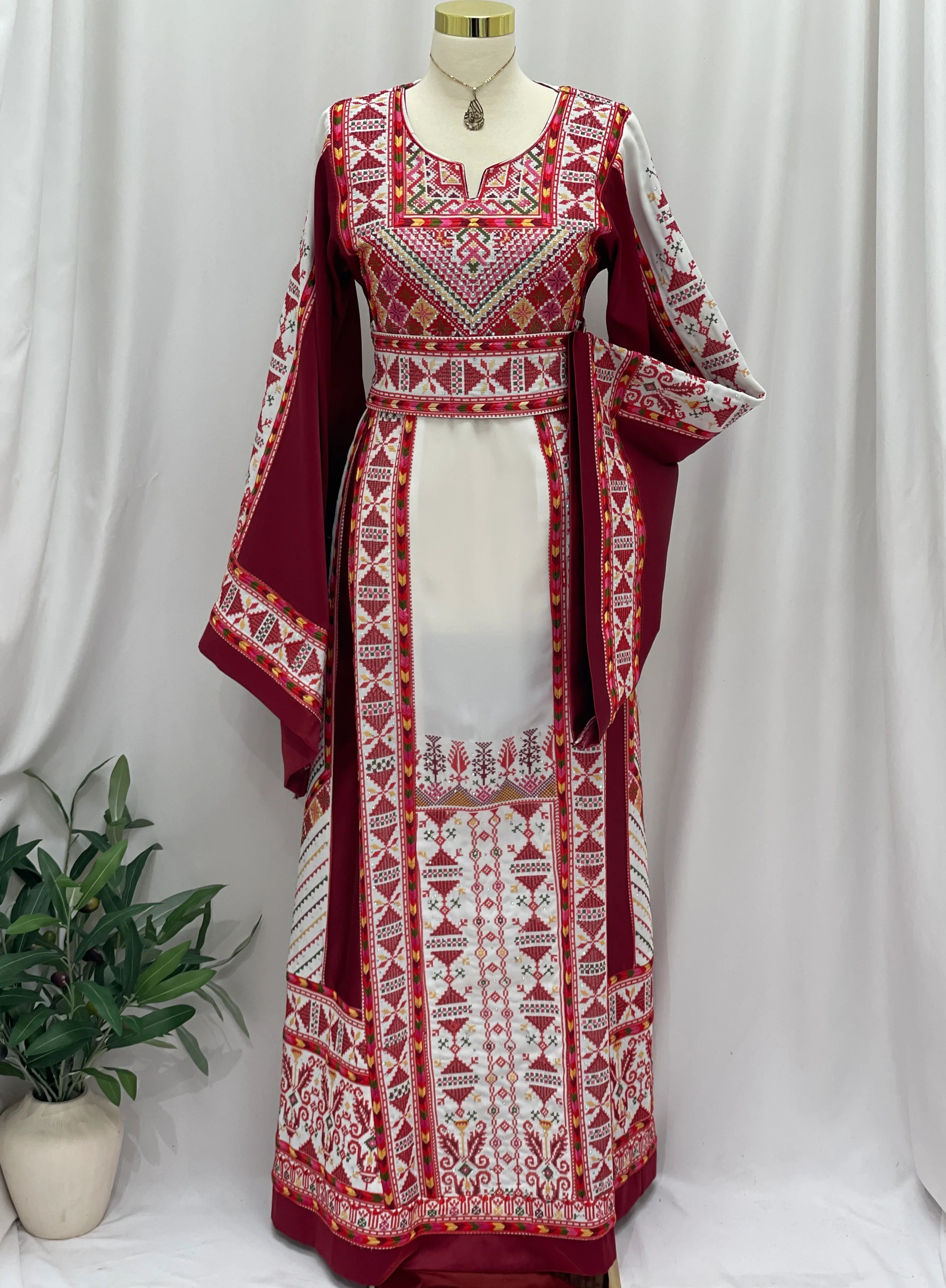 Thuraya Heritage Embroidered Thobe