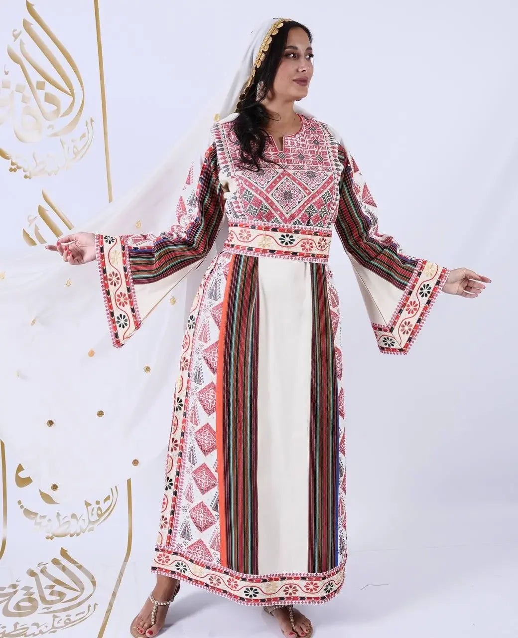 Trendy Majdlawi Thoub: Tradition Meets Modern Style Palestinian Elegance