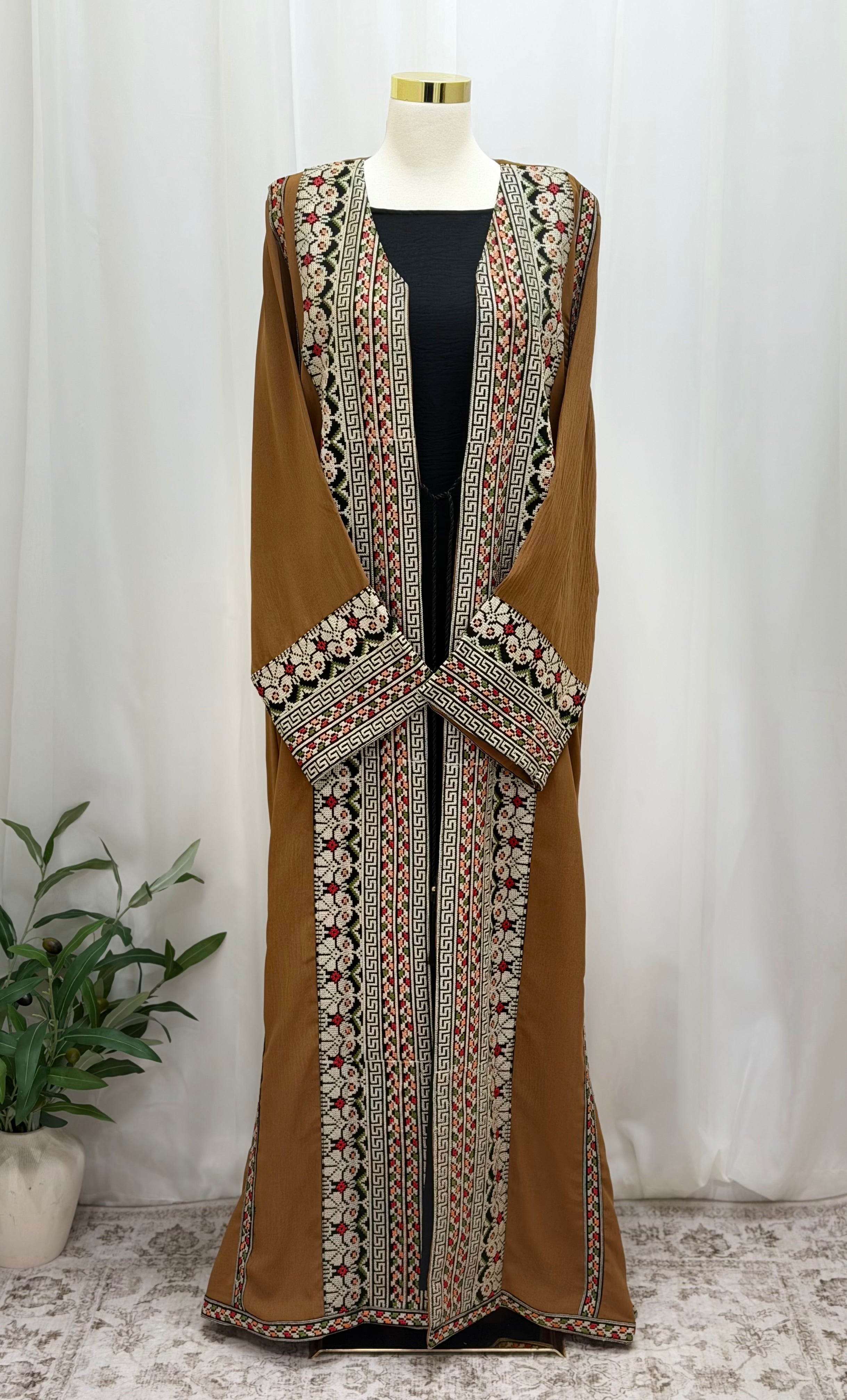 Tiraz Heritage Open Cardigan”