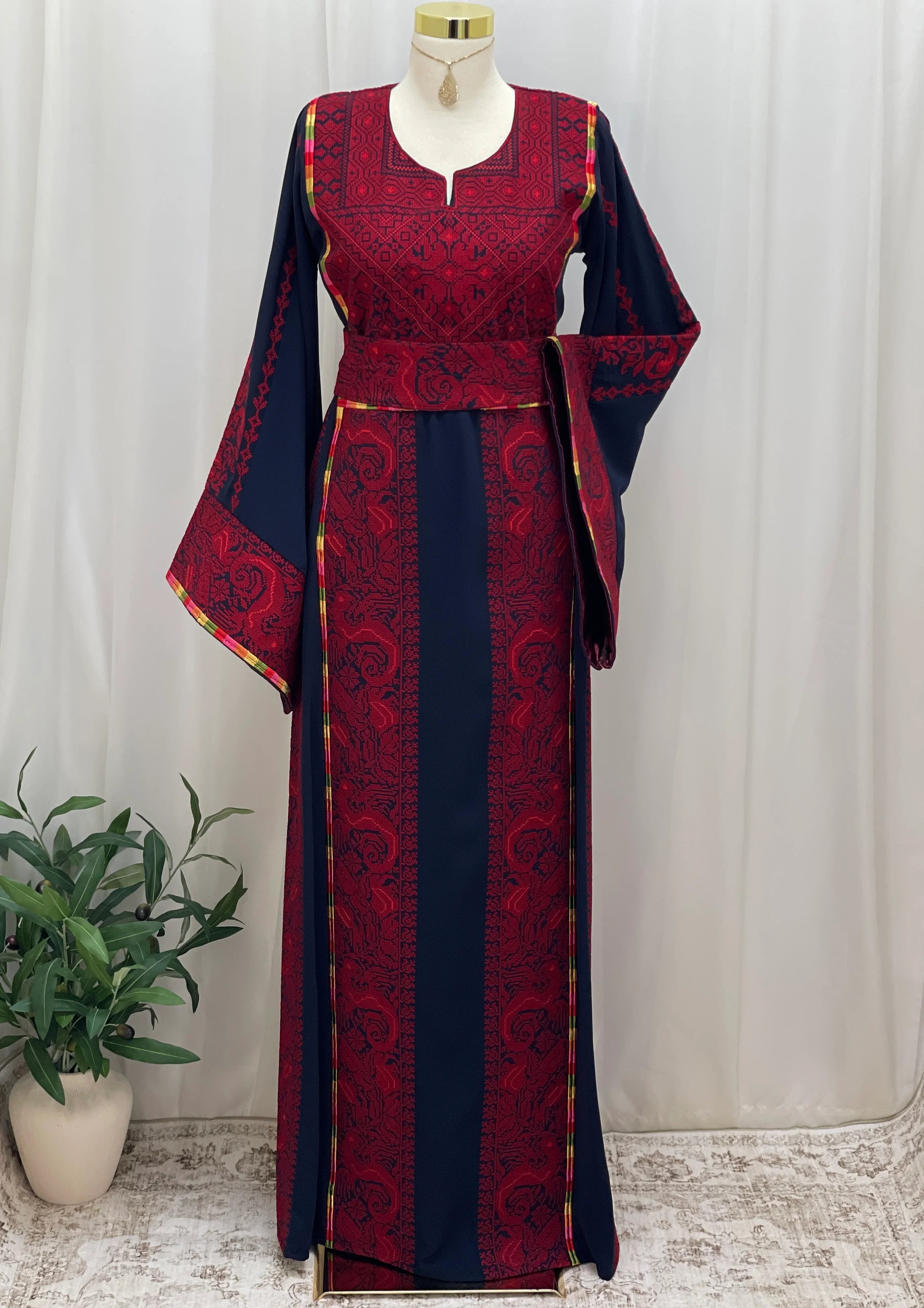 Dragon Heritage Embroidered Thobe