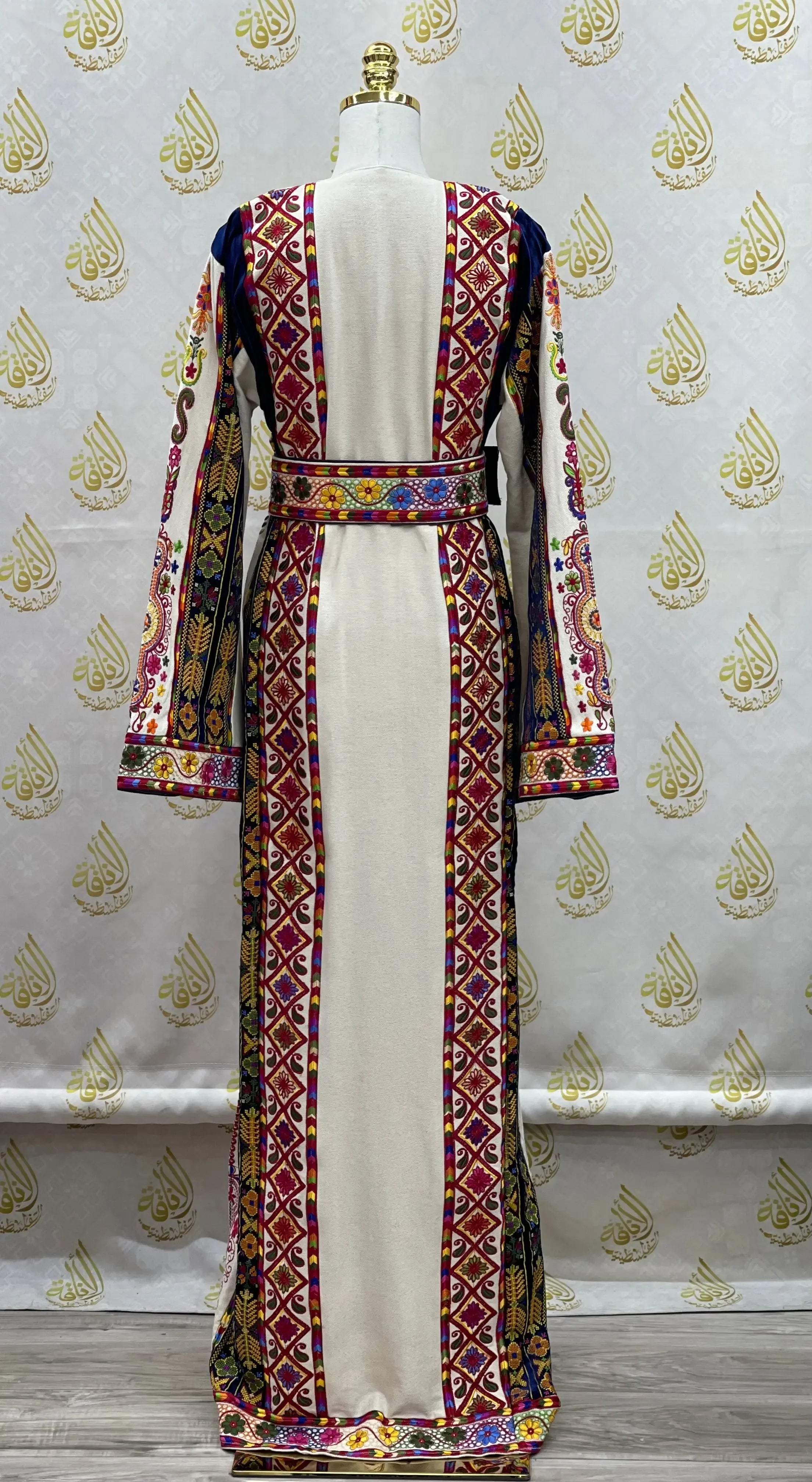 Embroidery Etamin Thoub: Ultimate Luxury and Sophistication Palestinian Elegance