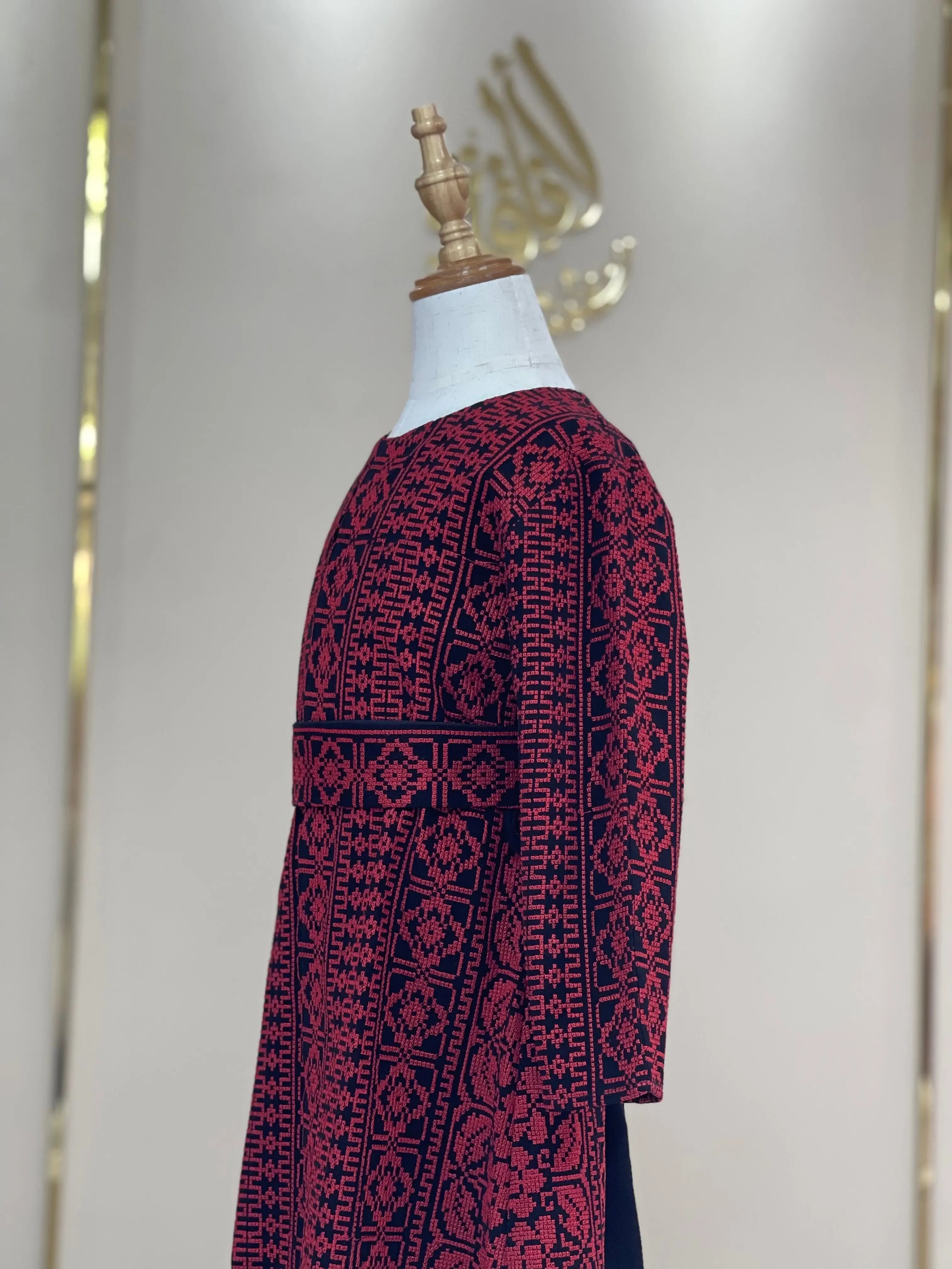 Embroidered Jacket for Girls and Teens: Elegance and Style Palestinian Elegance
