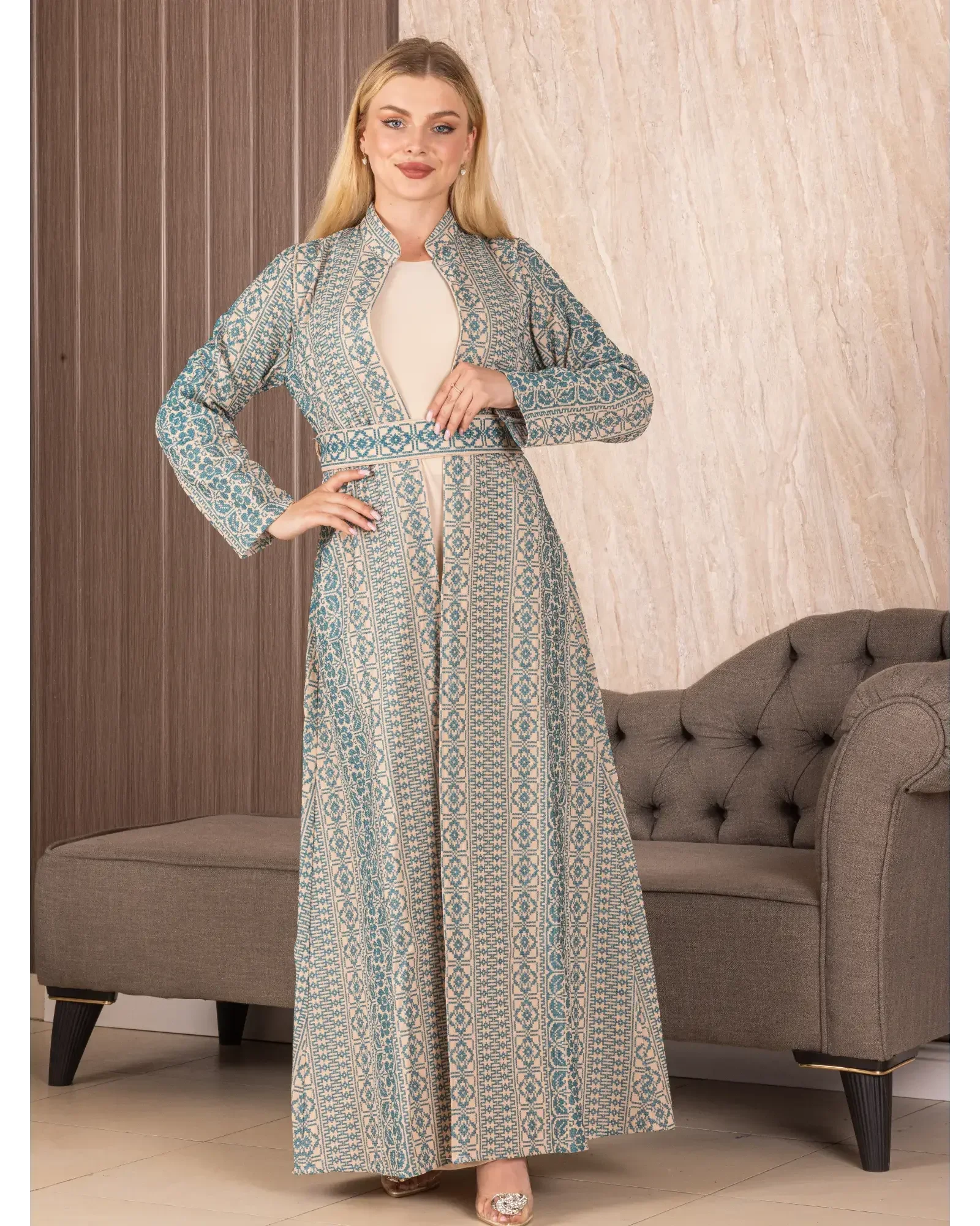 Embroidered Cardigan: Elegance and Timeless Craftsmanship Palestinian Elegance