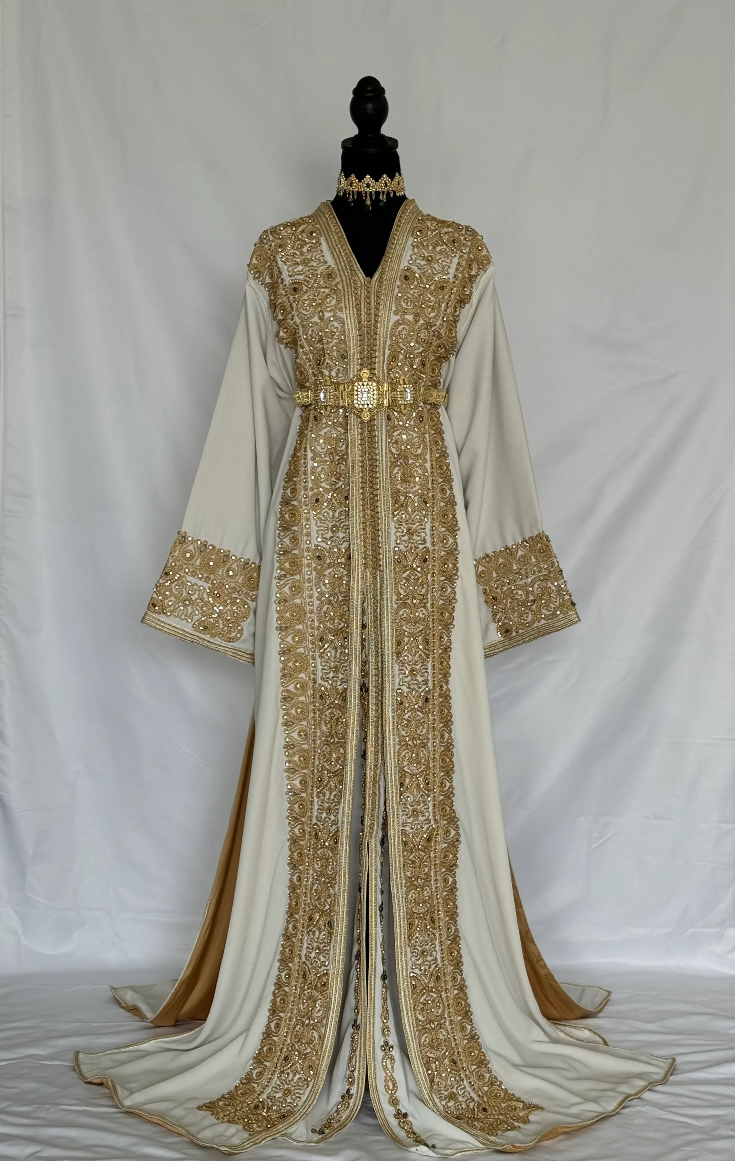 Handmade Silk Crepe Moroccan Kaftan: Gold Thread Embroidery, Belted Takchita