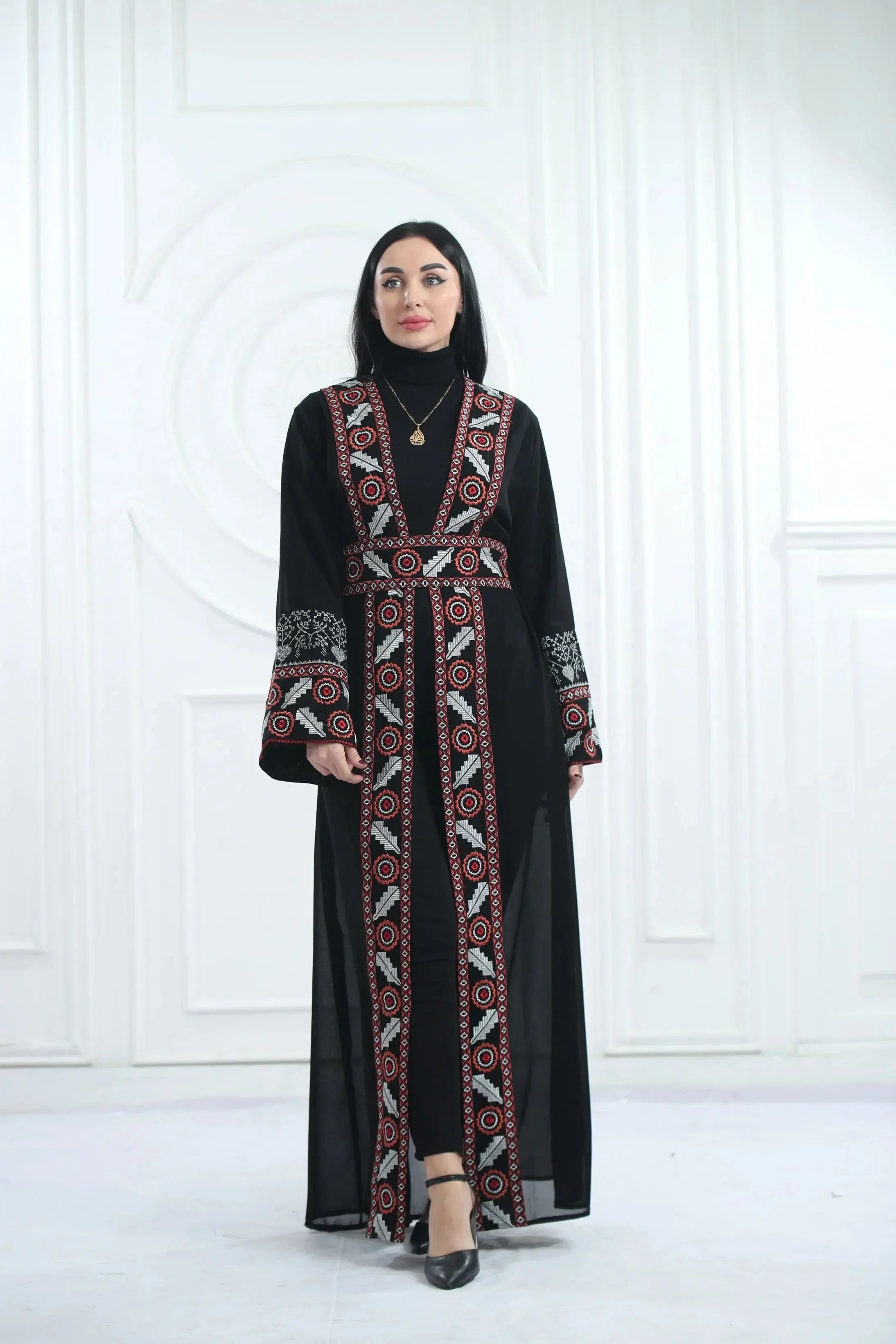 Chiffon Bisht with Luxurious Reed Gold Embroidery: Elegance & Sophistication Palestinian Elegance