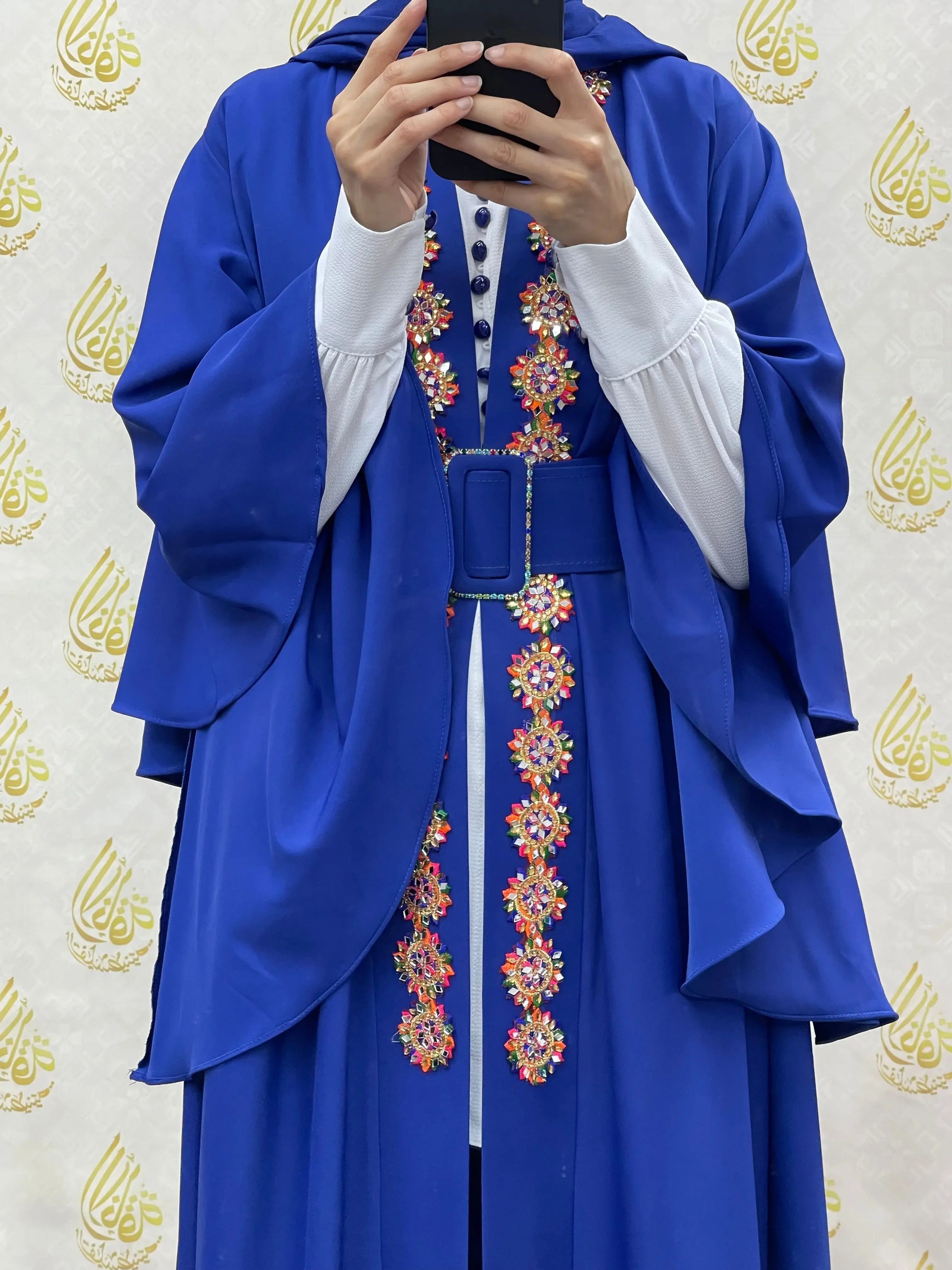 Fancy 3Pcs Set: Elegance and Style for Dining Palestinian Elegance