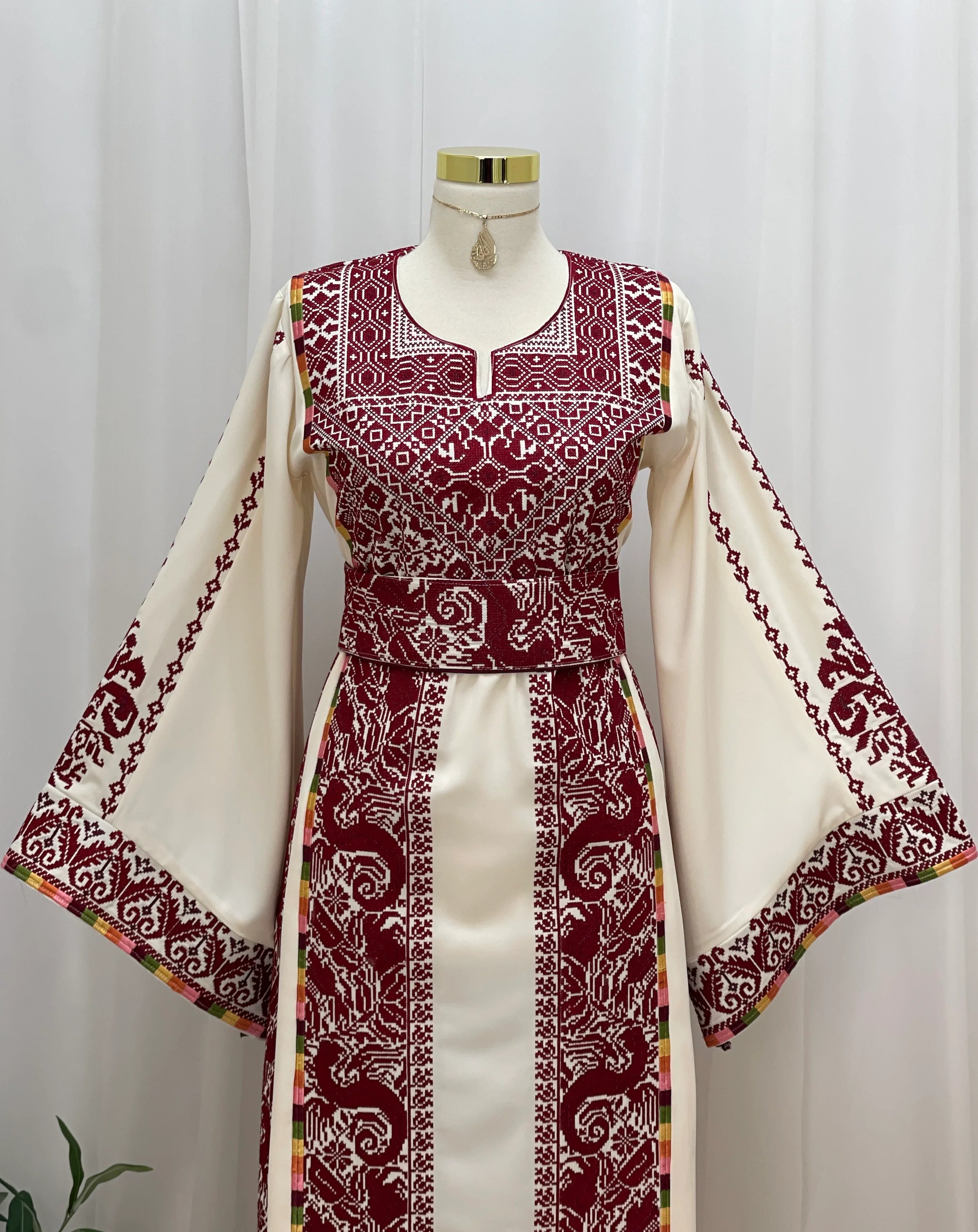 Dragon Heritage Embroidered Thobe