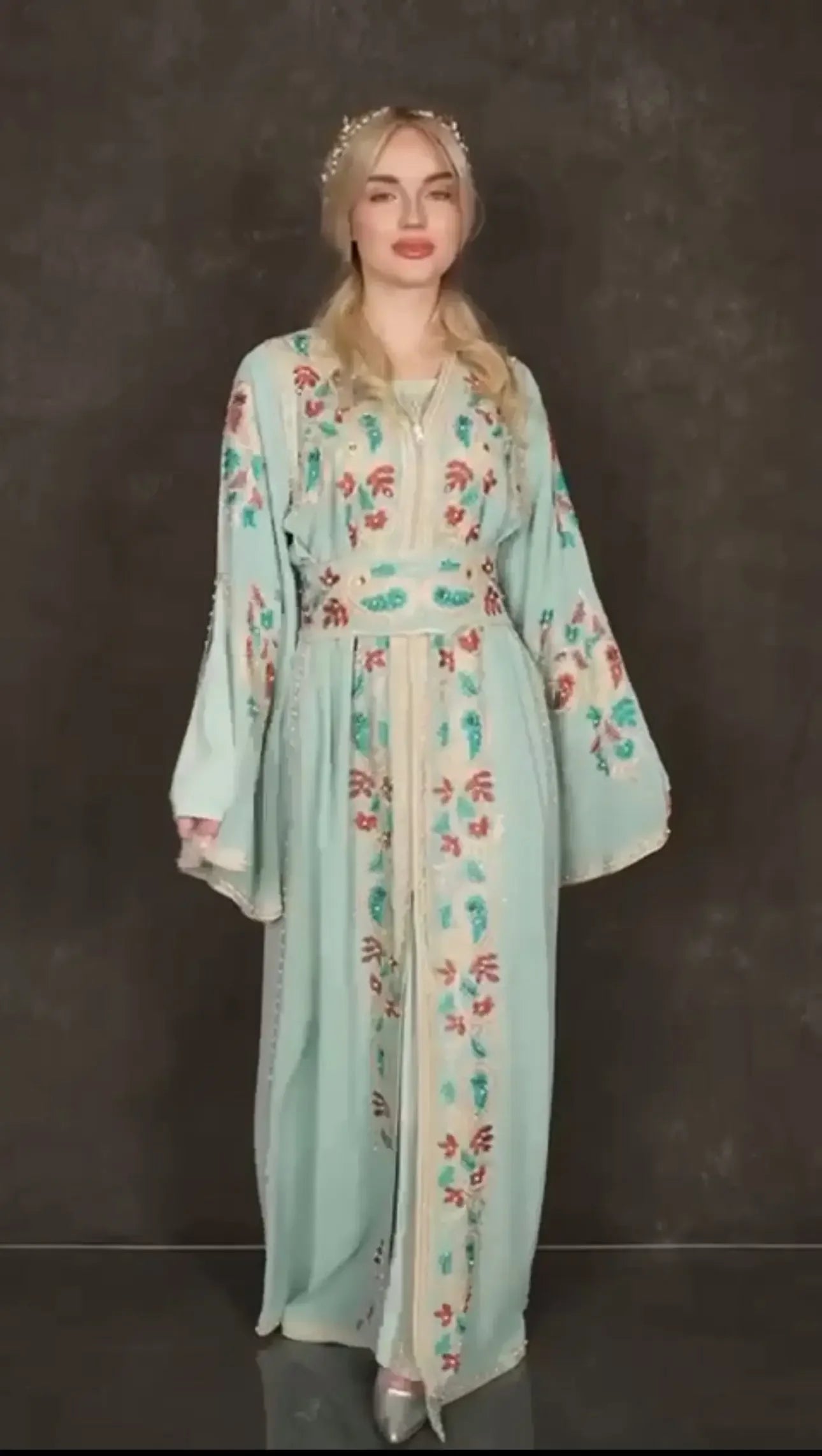 Embroidery Loom Kaftan: Traditional Craftsmanship and Creative Expression Palestinian Elegance