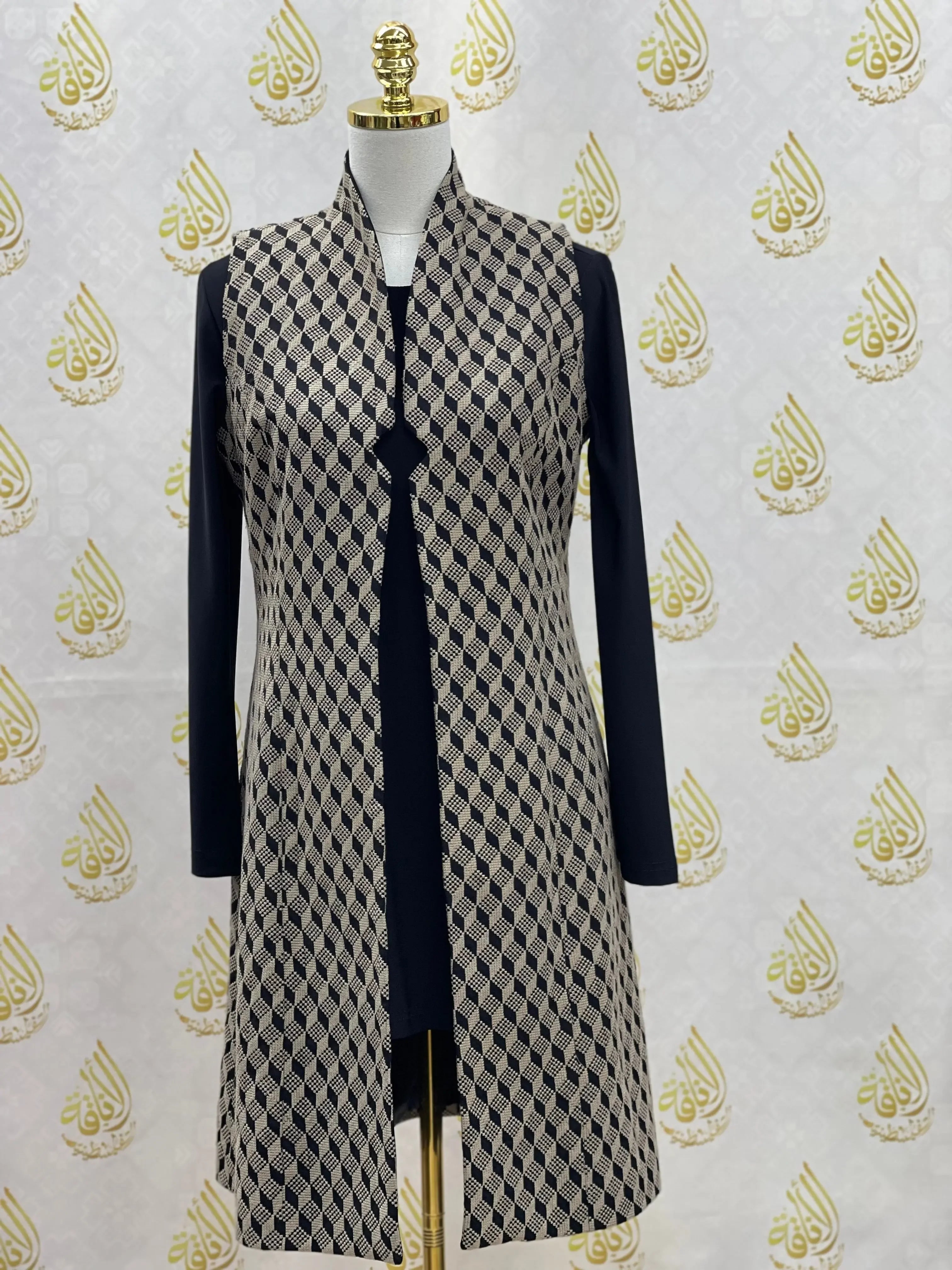 Embroidery Long Vest: Elegance and Versatile Style Palestinian Elegance