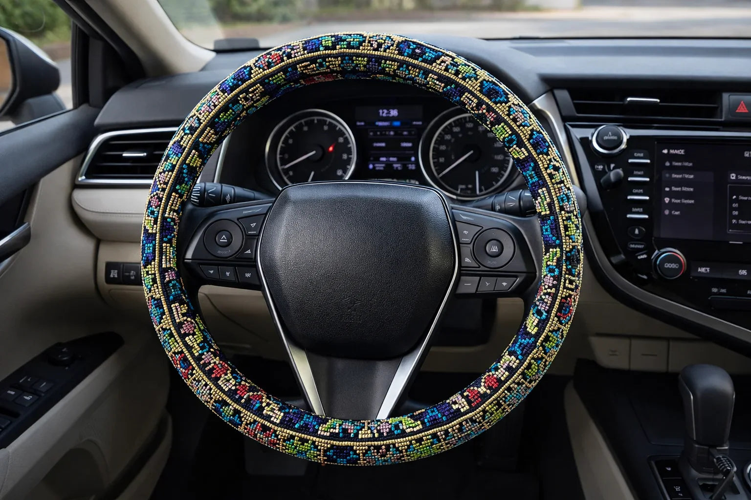 Reversible Beaded Steering Wheel Cover- Elegant Design