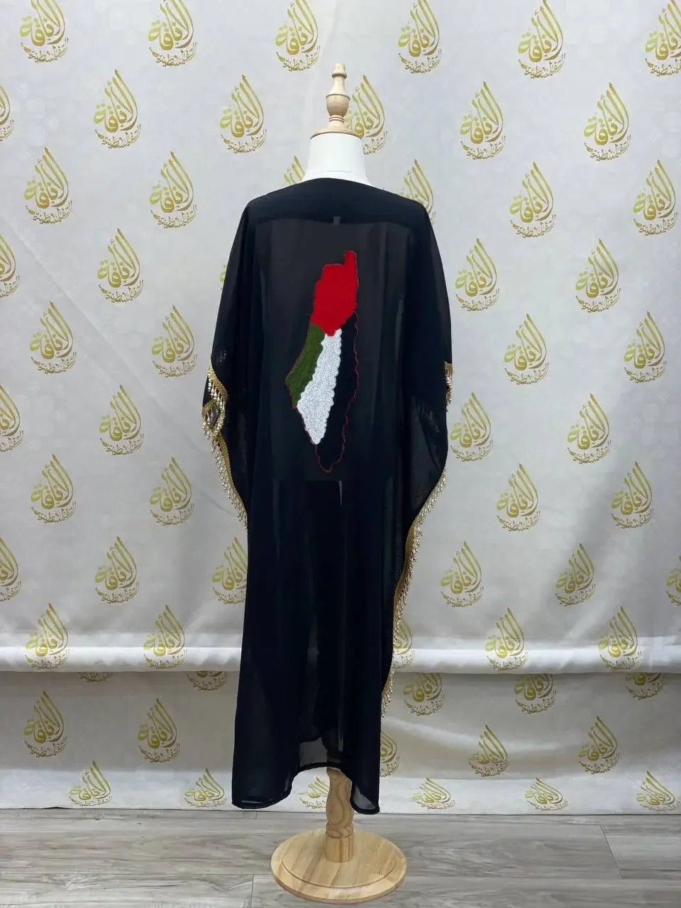 Girls Palestinian Chiffon Bisht: Elegance and Cultural Charm Palestinian Elegance