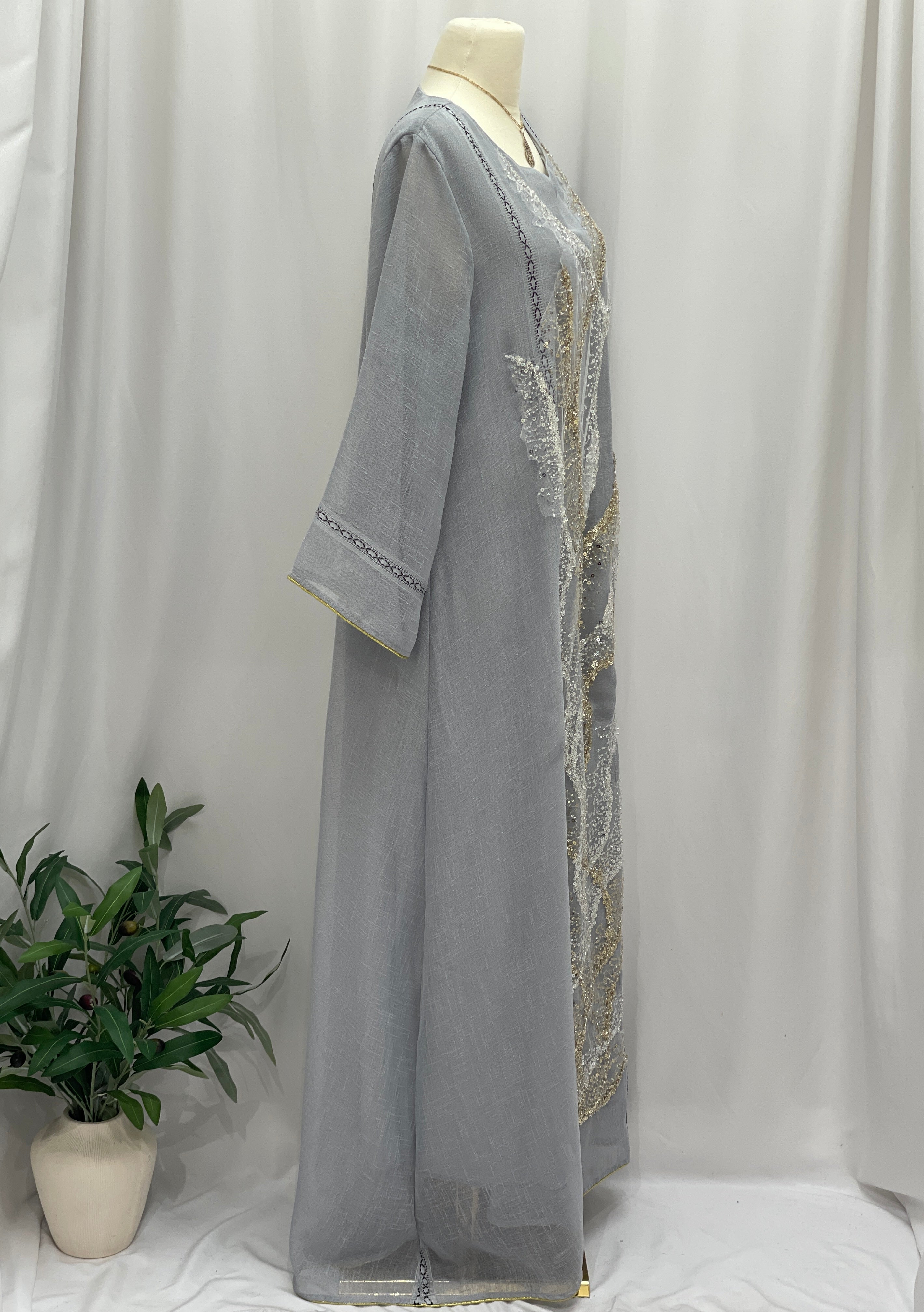 Elegance Kaftan – Flowing Comfort & Style