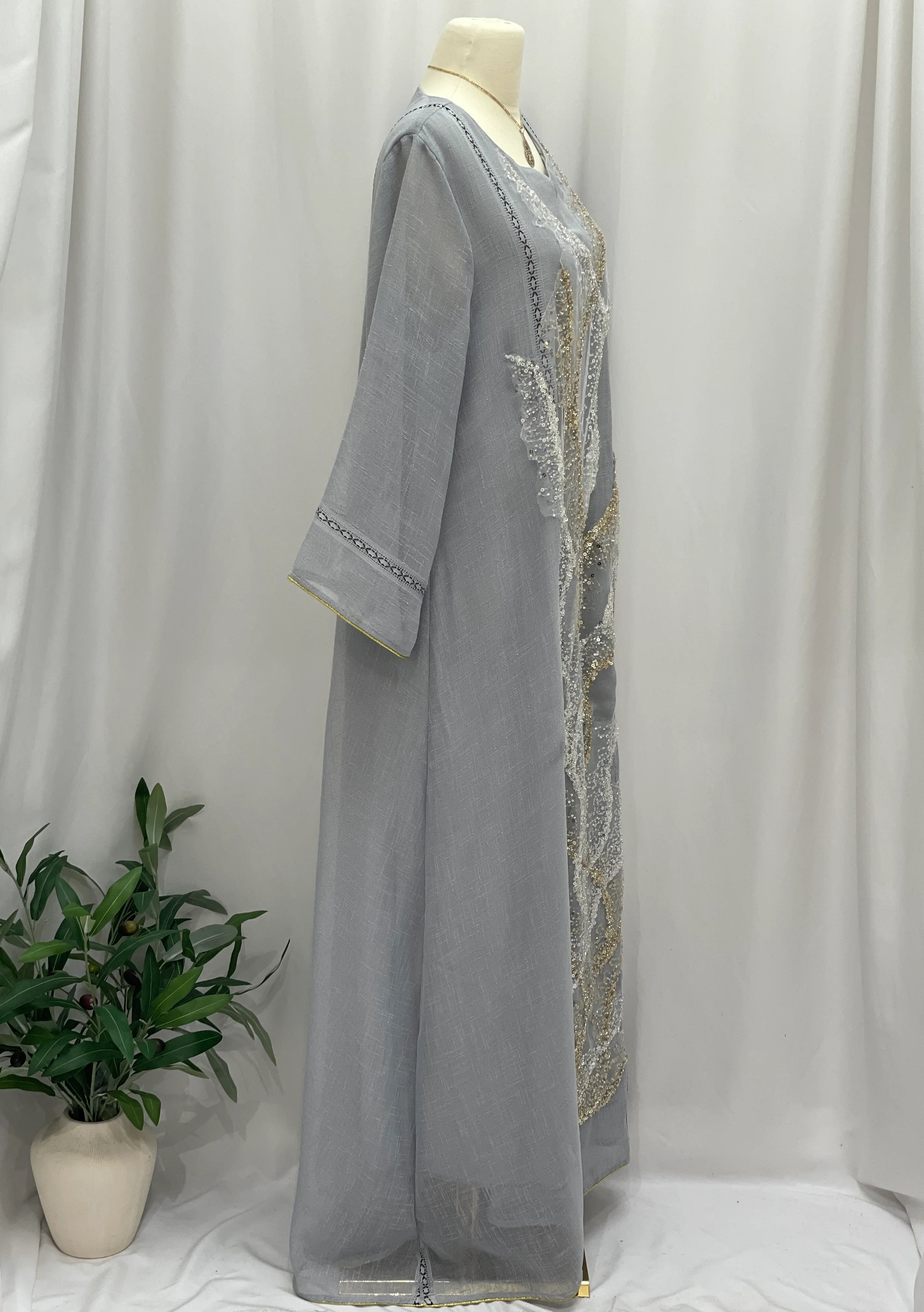 Elegance Kaftan – Flowing Comfort & Style