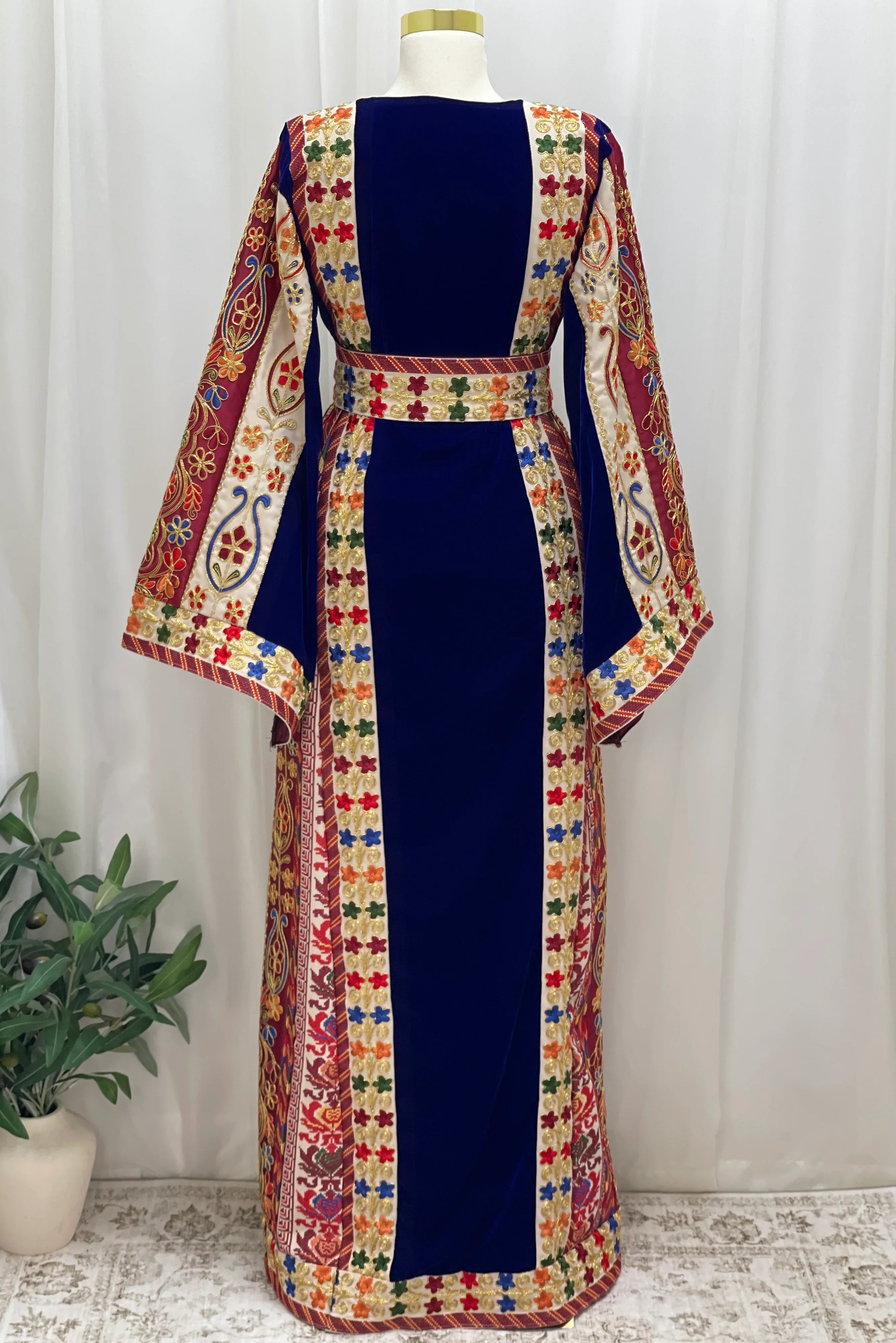Al Jawhara Qasab Velvet Embroidered Thobe - Palestinian Elegance
