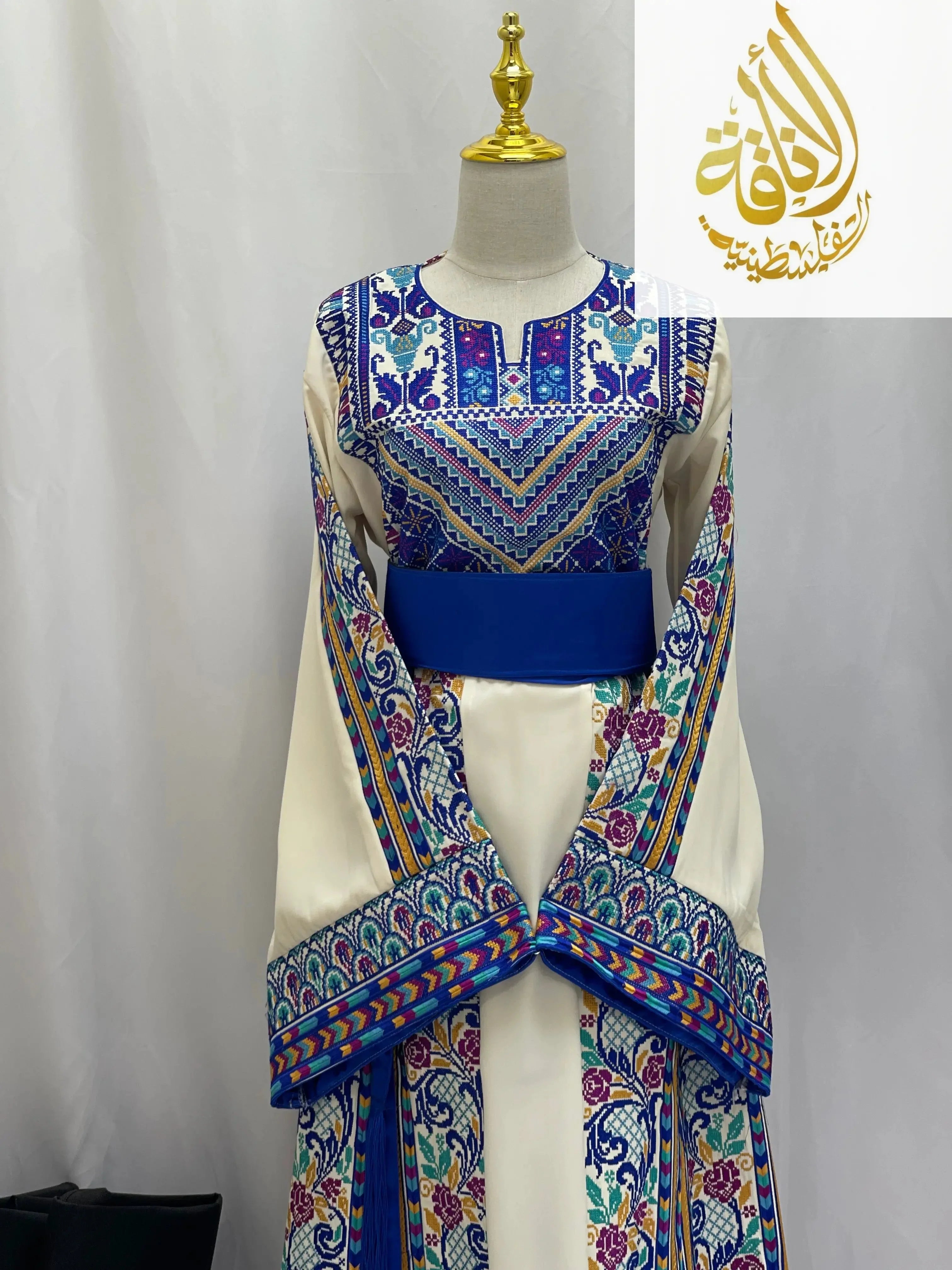 Distinctive Roses Embroidered Thoub: Sophisticated Elegance & Unique Charm Palestinian Elegance