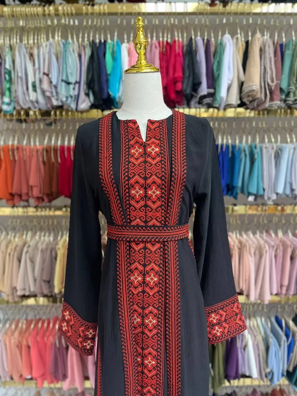 Simple Embroidery 2Pc Abaya: Elegance and Versatility in Modest Fashion Palestinian Elegance