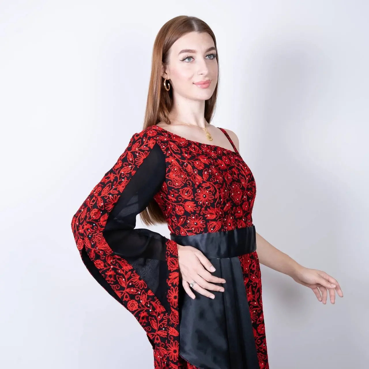 Full Embroidered Loom Modern Dress: Elegance and Modern Design Palestinian Elegance