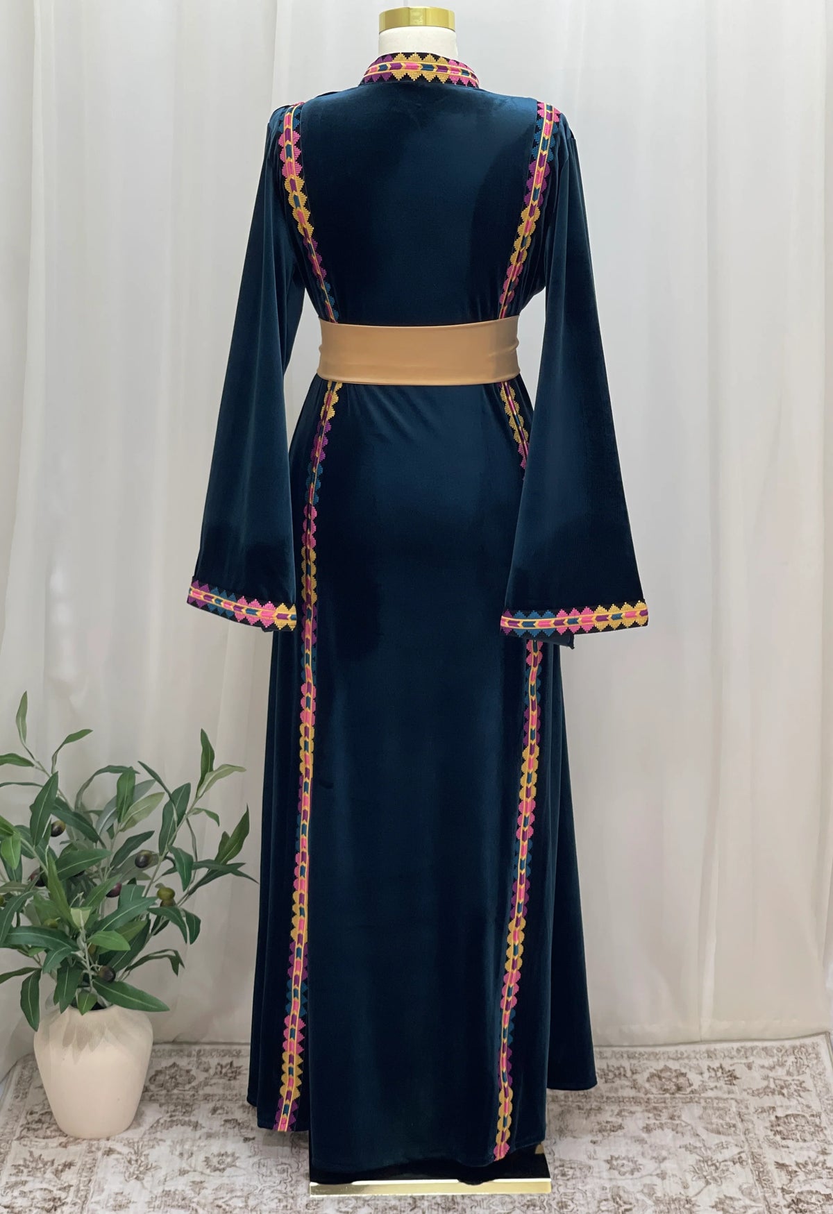 Manajel Grace Velvet Thobe - Palestinian Elegance