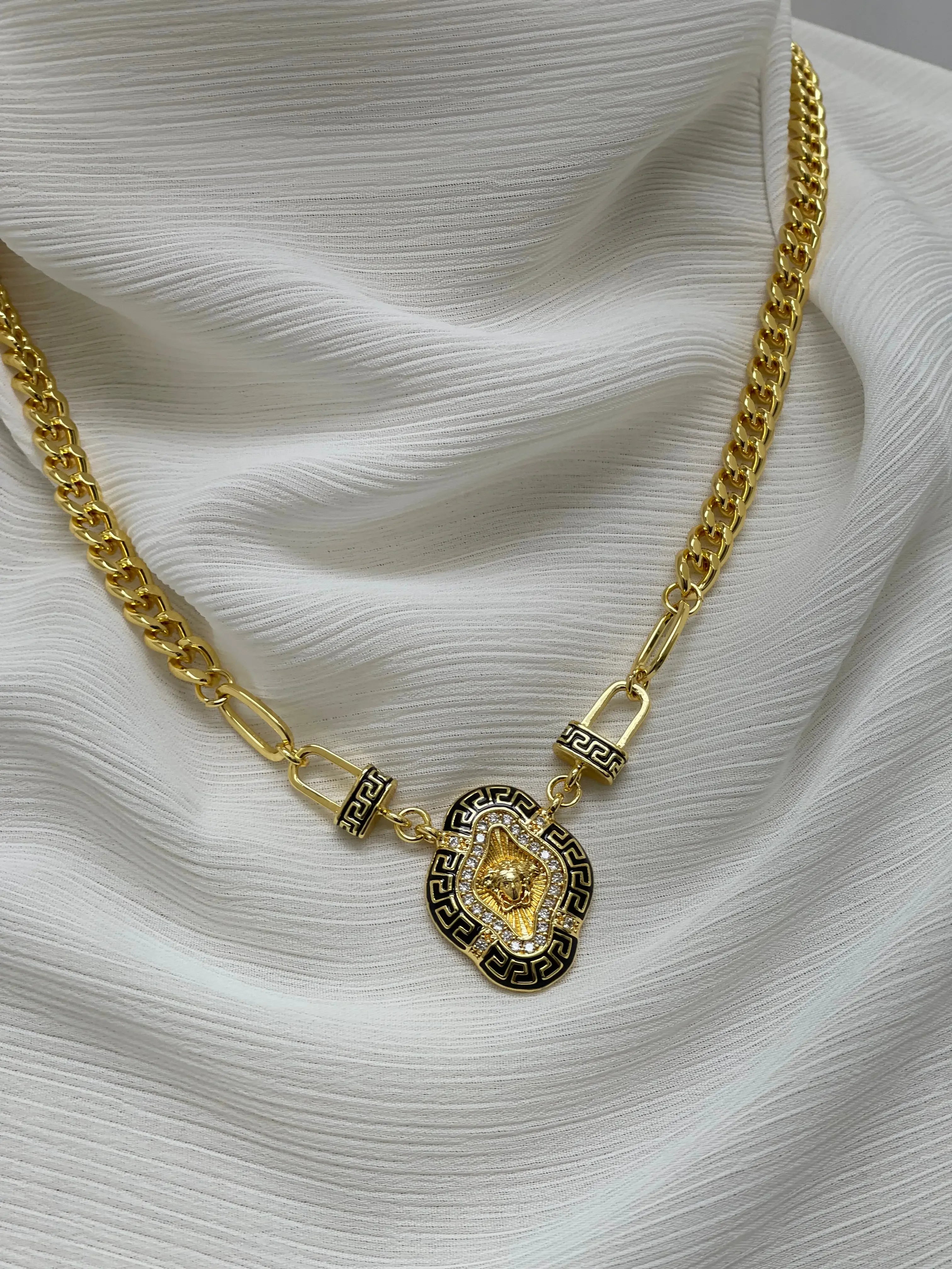 Timeless Elegance: Unique Gold Plated Necklace Palestinian Elegance