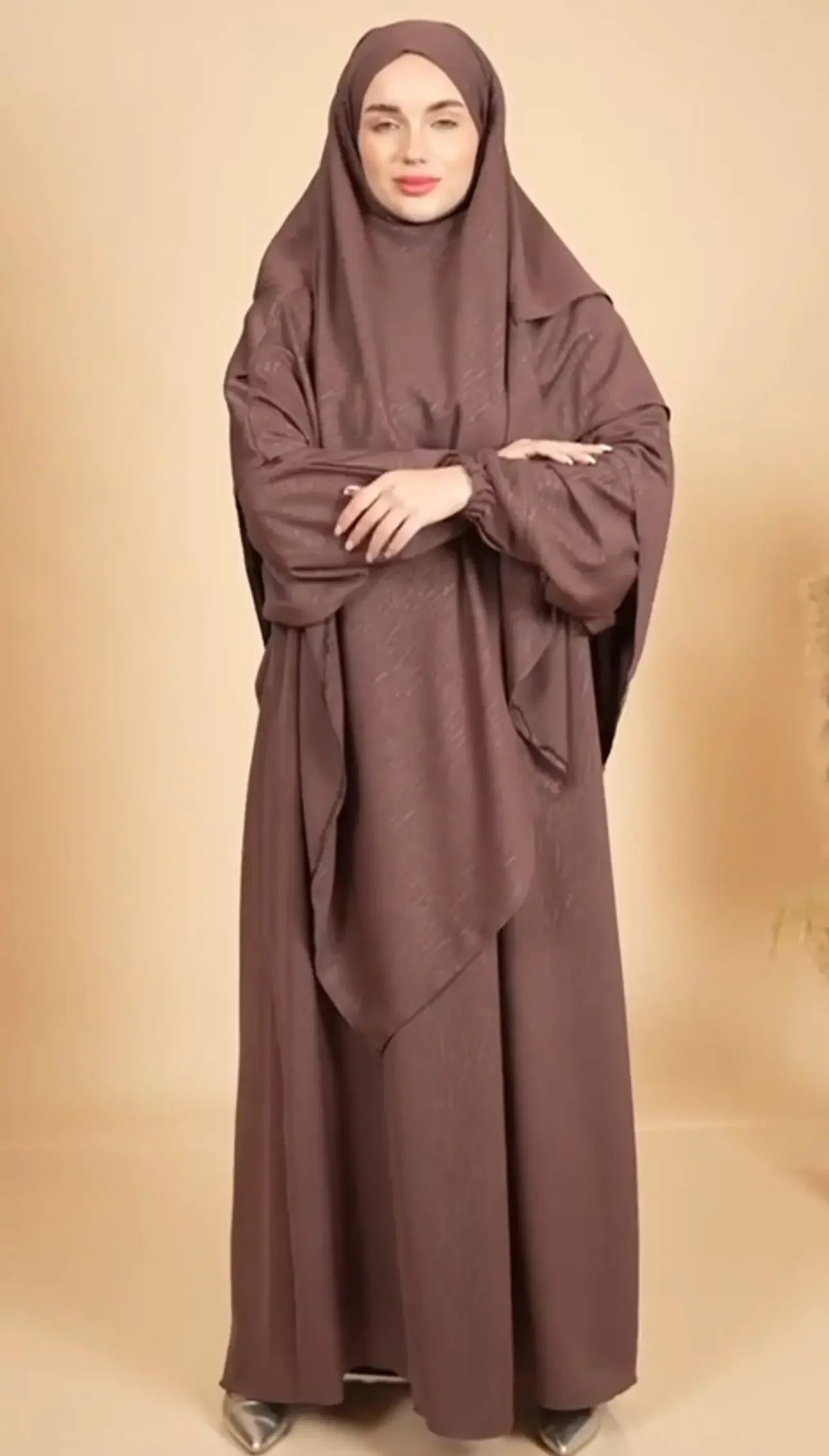 Khimar Abaya: Fusion of Style and Modesty Palestinian Elegance