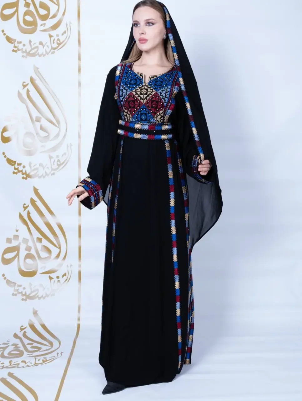 Unique Embroidery Manjal Thoub: Elegance and Intricate Craftsmanship Palestinian Elegance