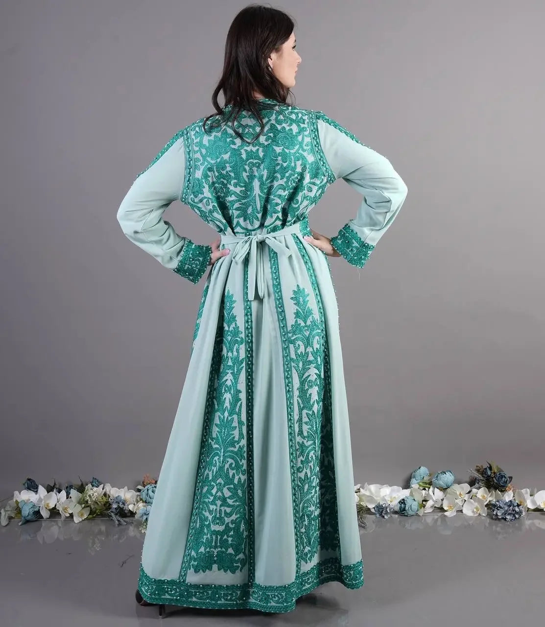 Luxurious Pearl Kaftan: Timeless Elegance and Sophisticated Comfort Palestinian Elegance