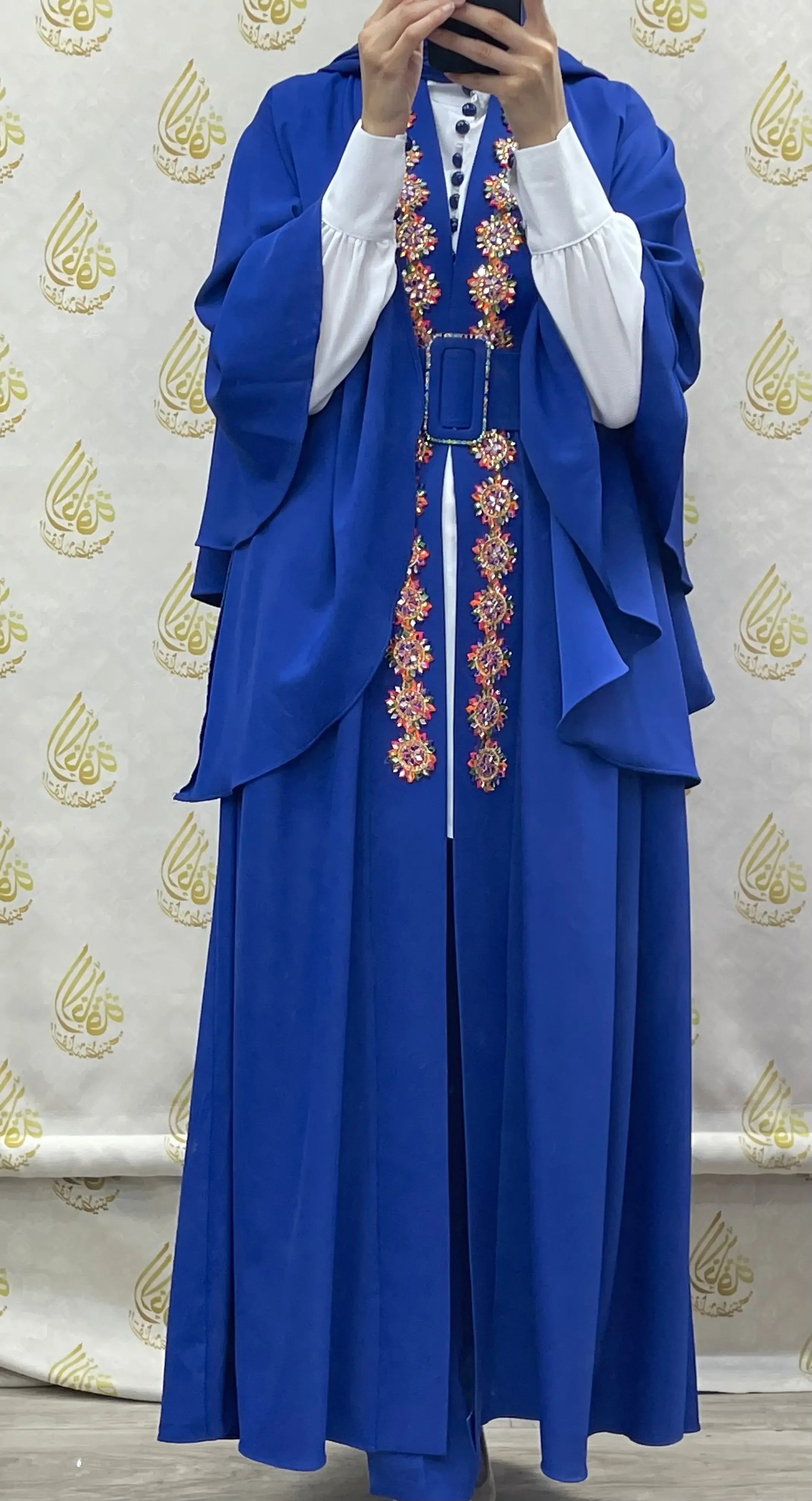 Fancy 3Pcs Set: Elegance and Style for Dining Palestinian Elegance