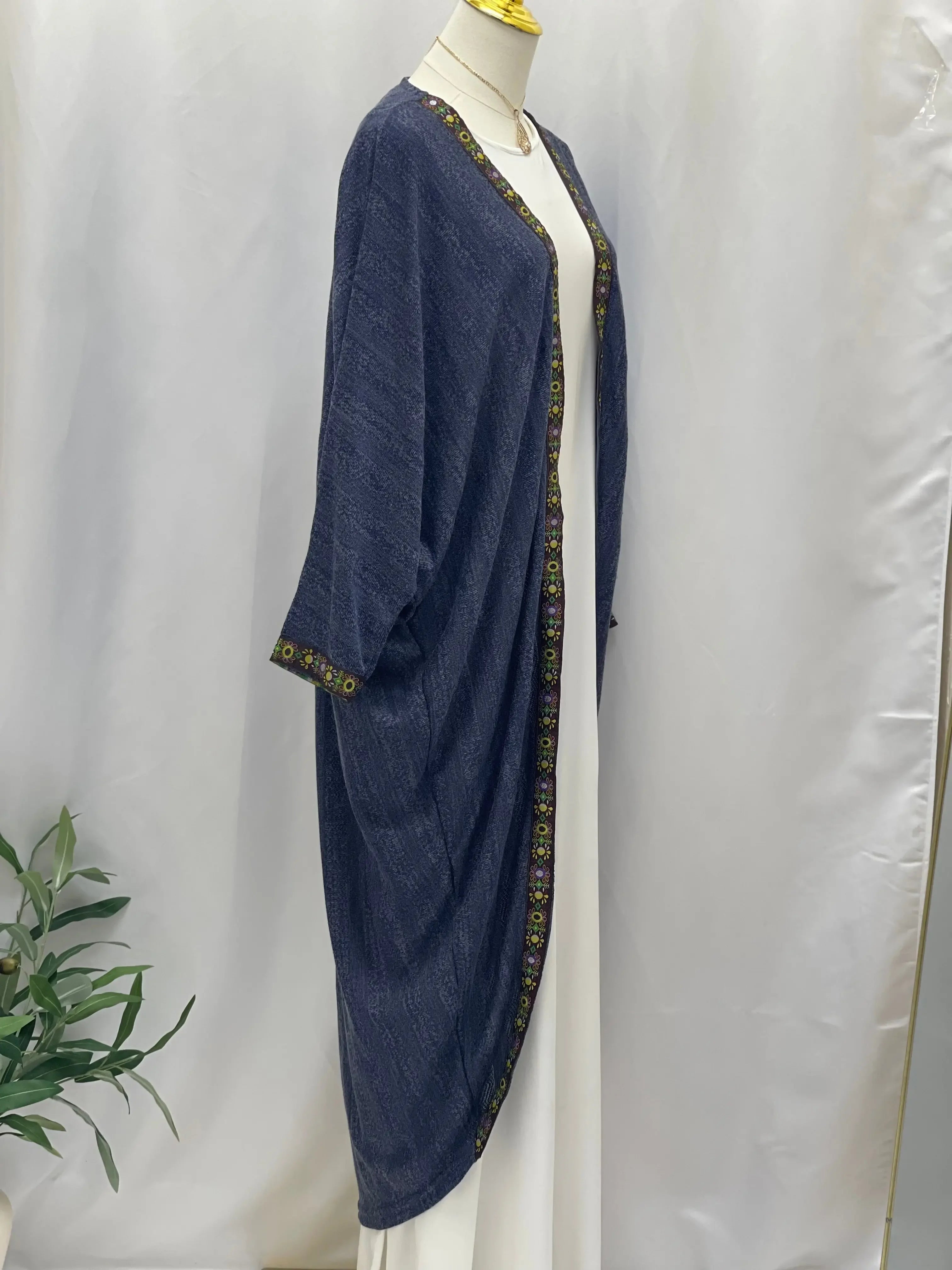 Timeless Comfort: Dalal Cardigan Palestinian Elegance