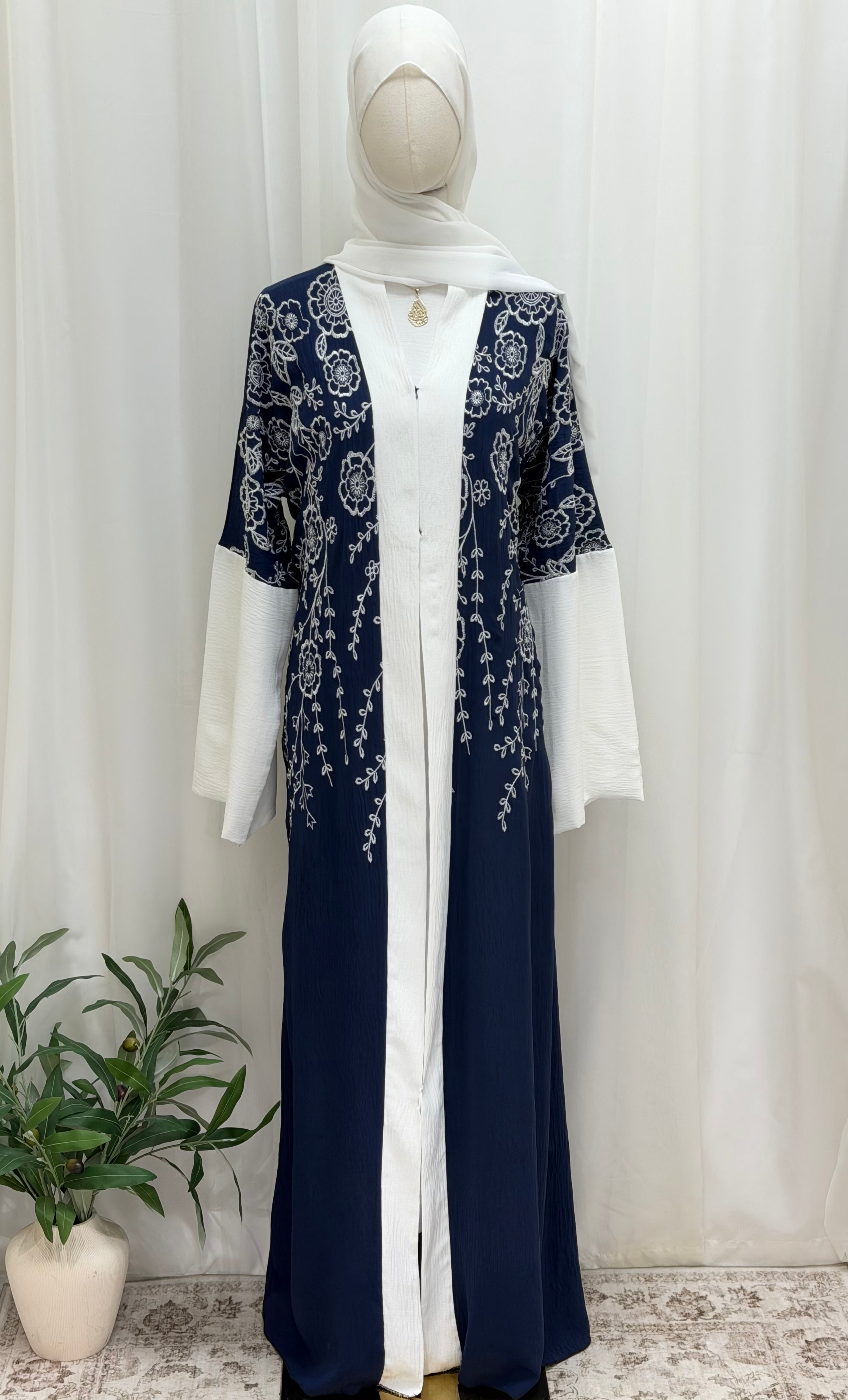 Whisper Garden Abaya
